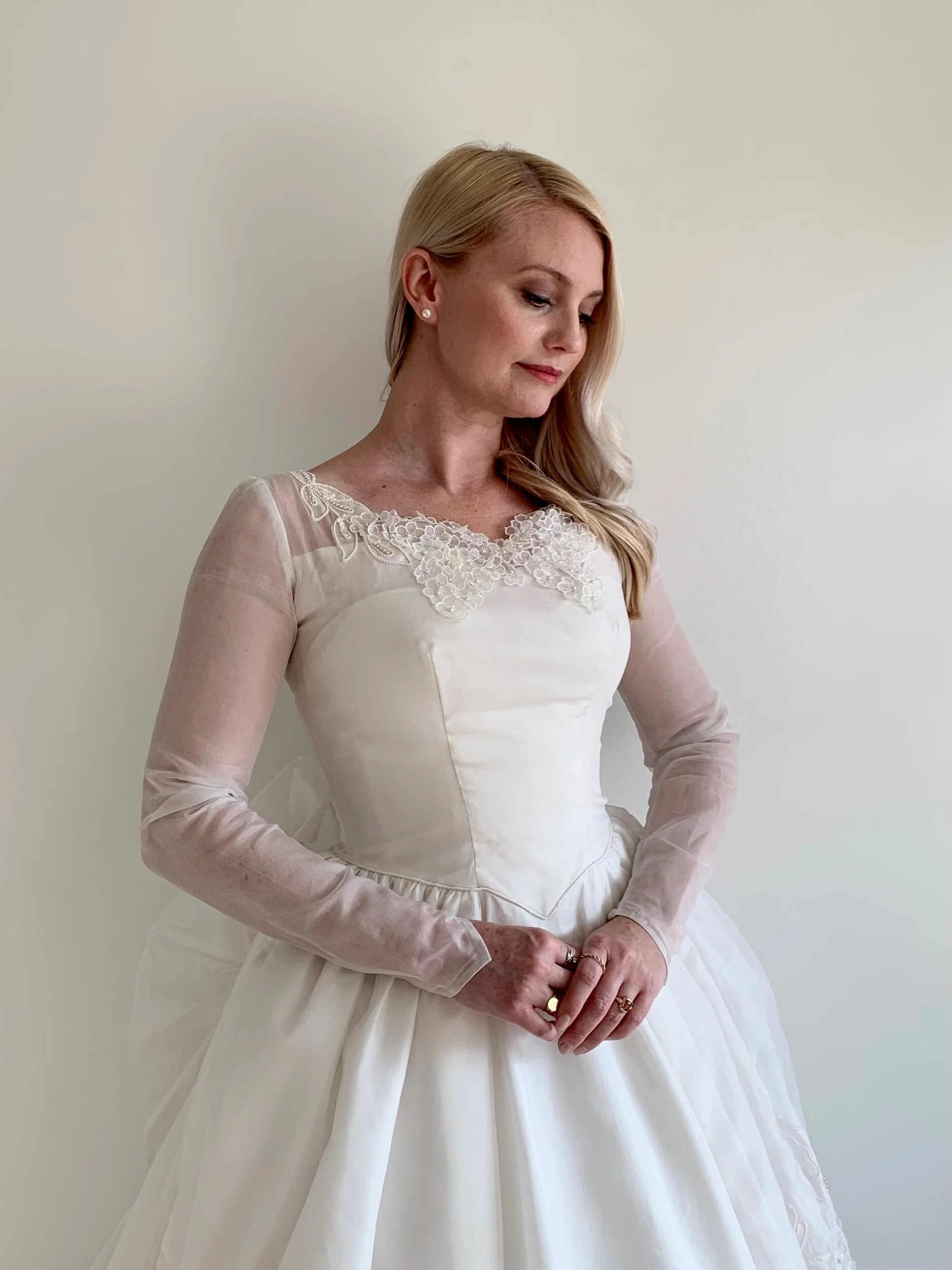 5EB717F2-B74C-4F17-BC6D-9B163105F3D0