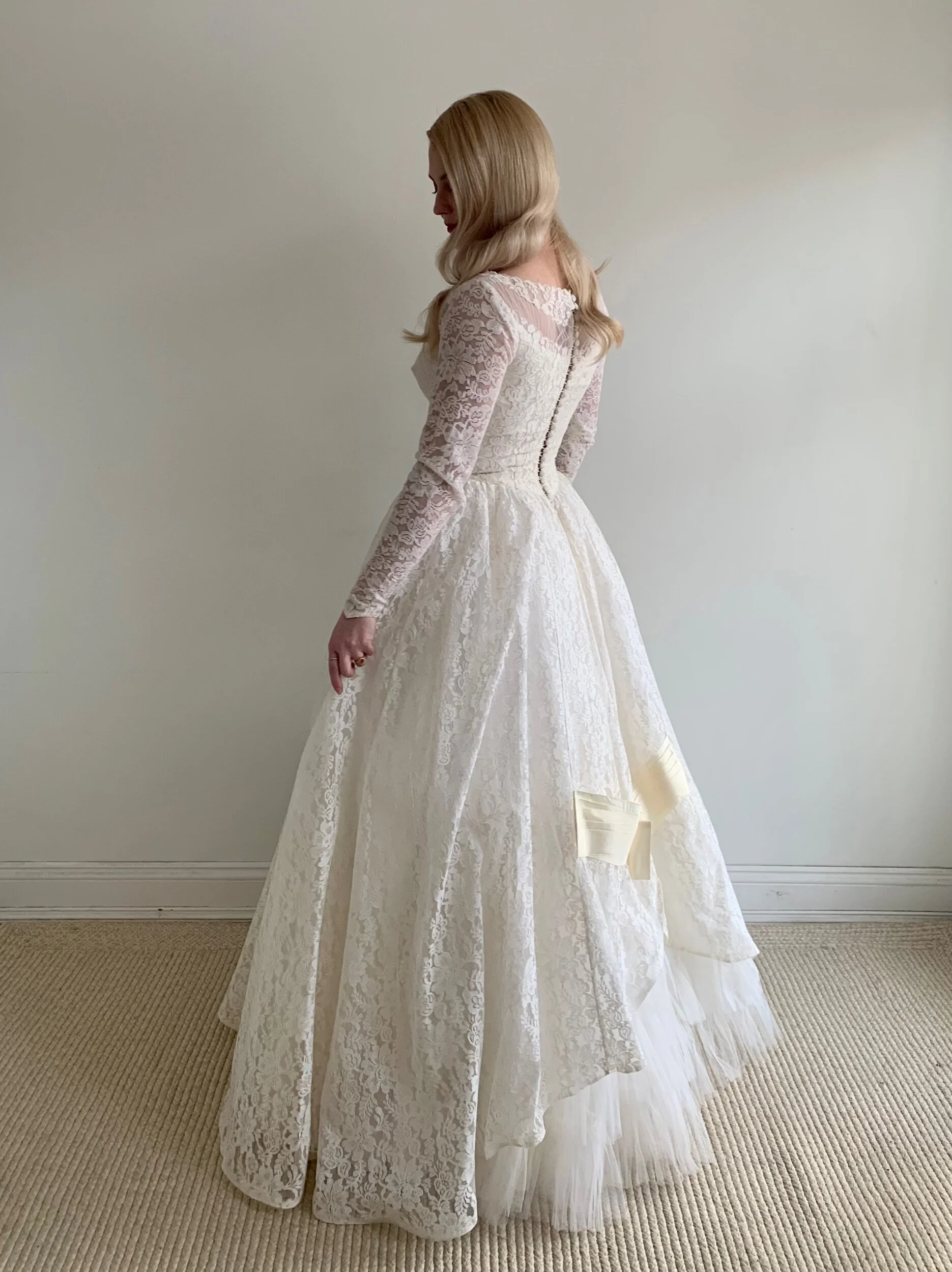 01F33574-ABC5-4127-BAF1-987F93F4CF83