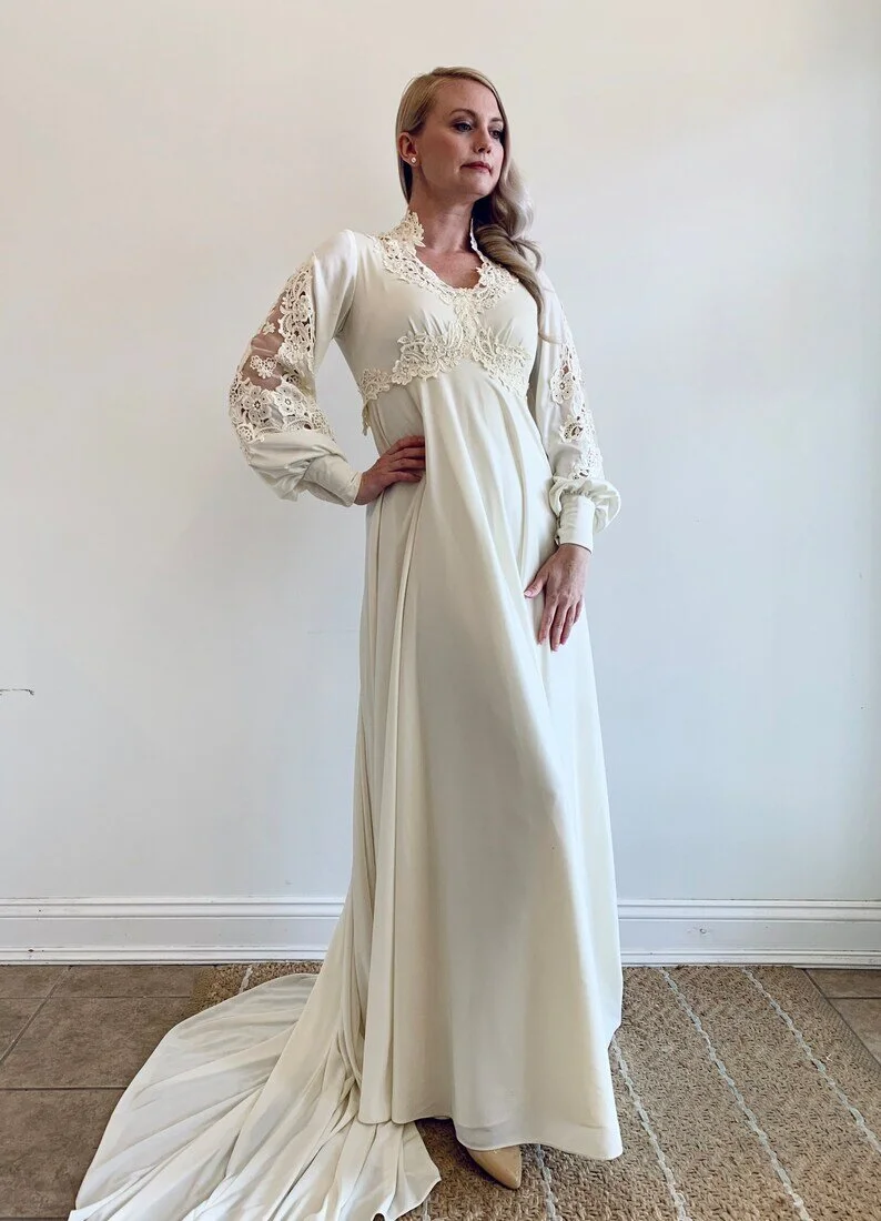 12C300C4-657F-49CA-9B06-98EE166F32C8