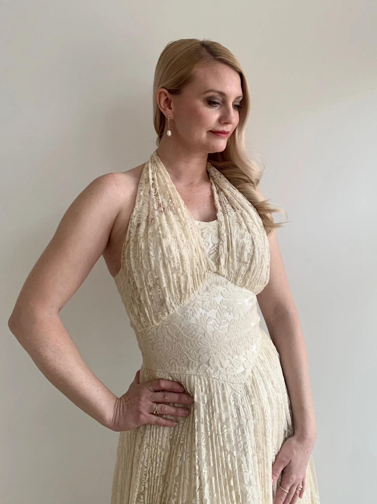 Vintage 1950s Marilyn Monroe Style Lace Wedding Dress - Marylin  Miranda's  Vintage Bridal