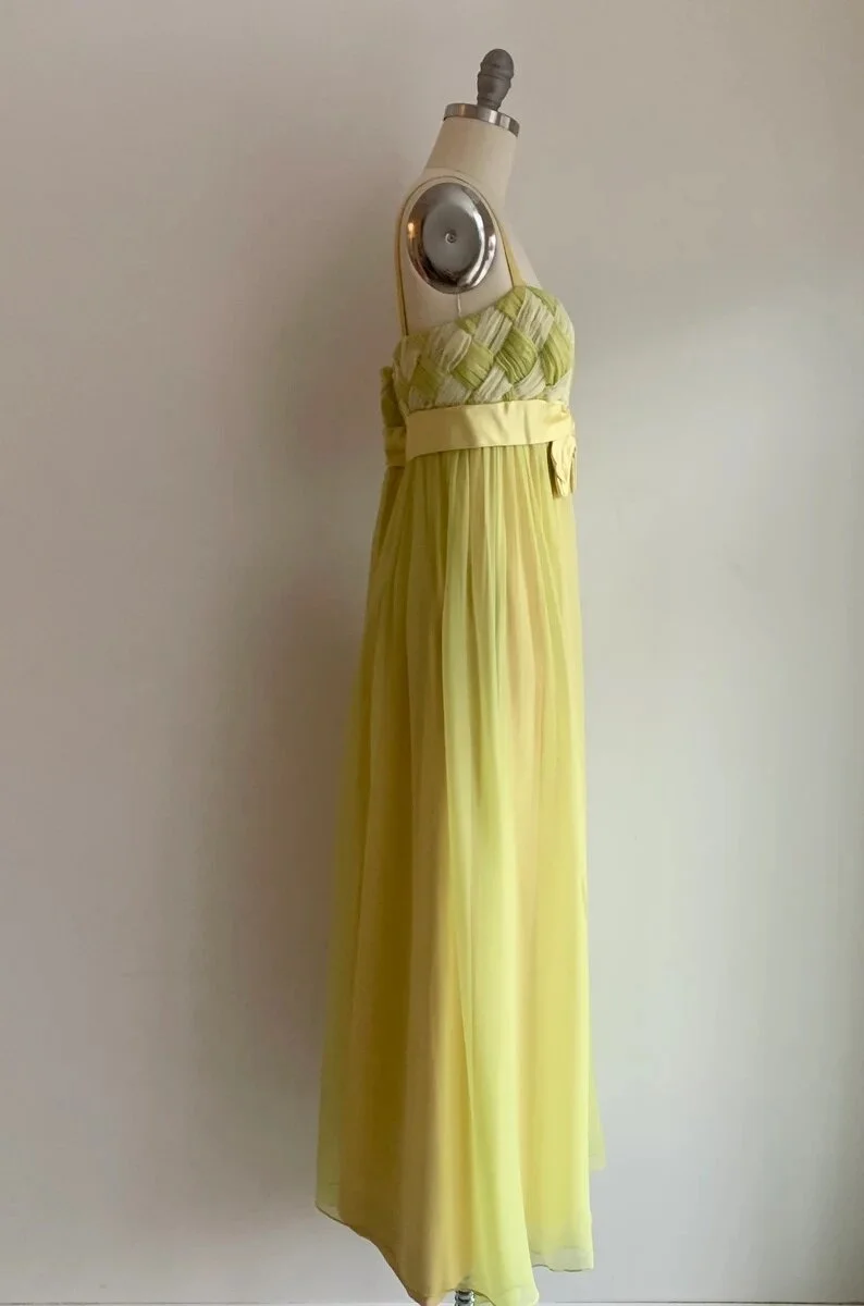 2E7E3728-794A-4654-B559-3BFE227685F7