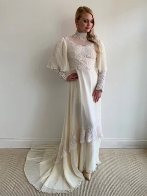 1970s Ivory Lace Wedding Dress Sabine  Miranda's Vintage Bridal