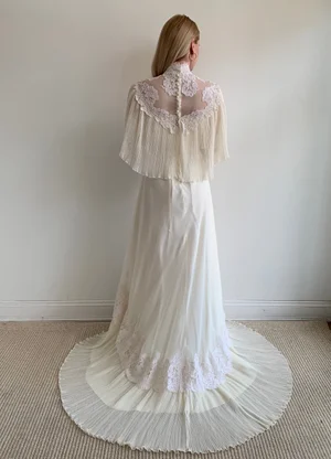 1970s Ivory Lace Wedding Dress Sabine  Miranda's Vintage Bridal