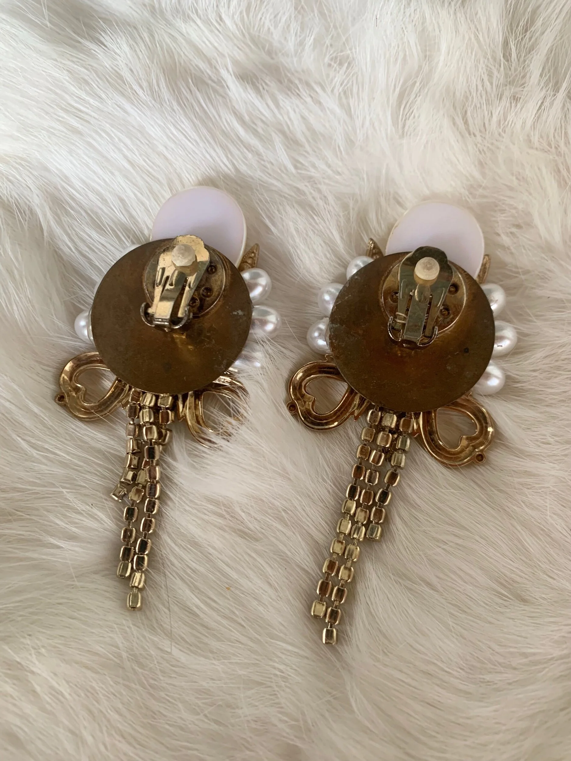 D0FF015B-5845-4DCC-9E3A-7DE17C19BAC9