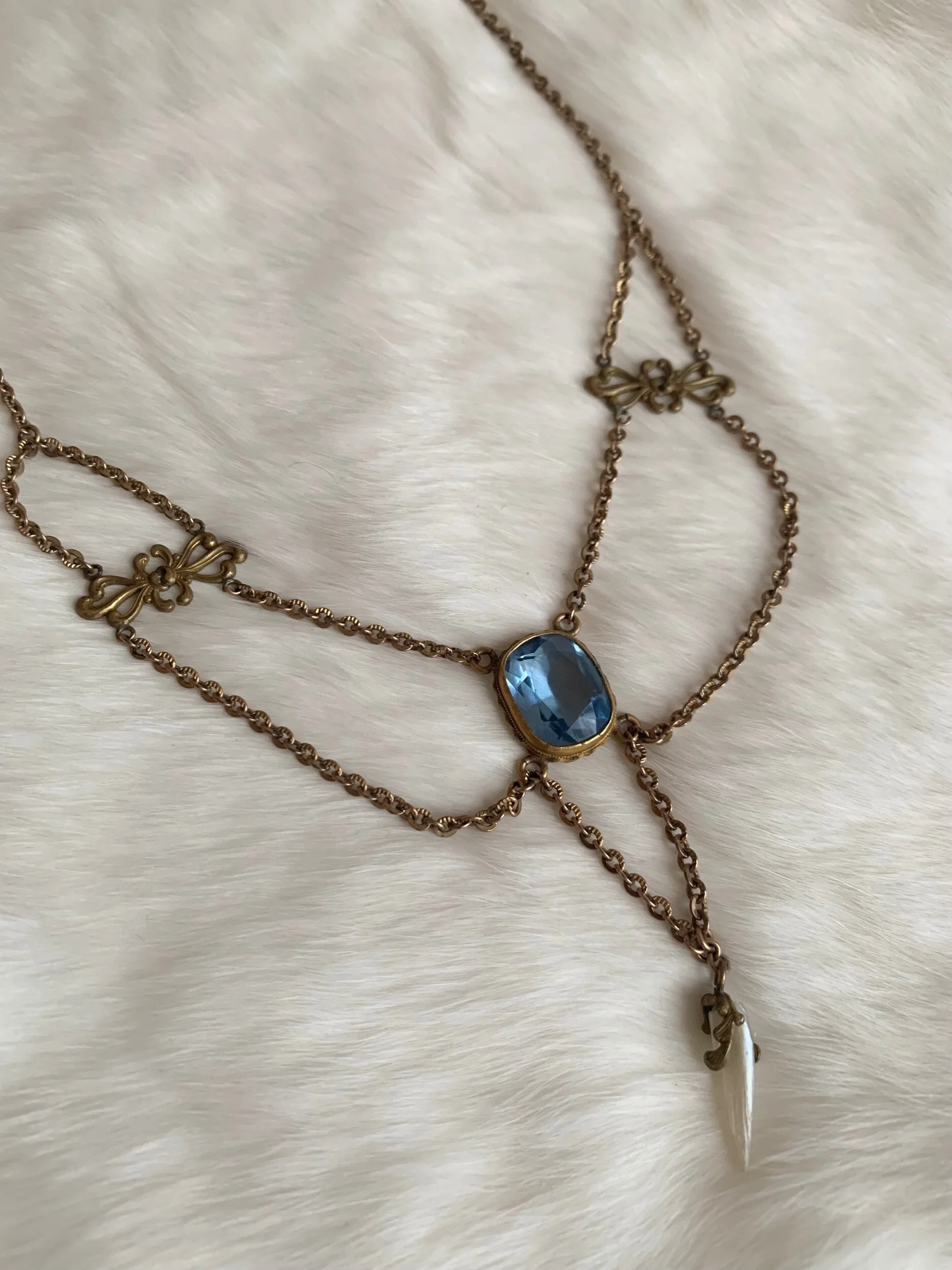 1890s-1900s Lavalier Necklace with Natural Pearl