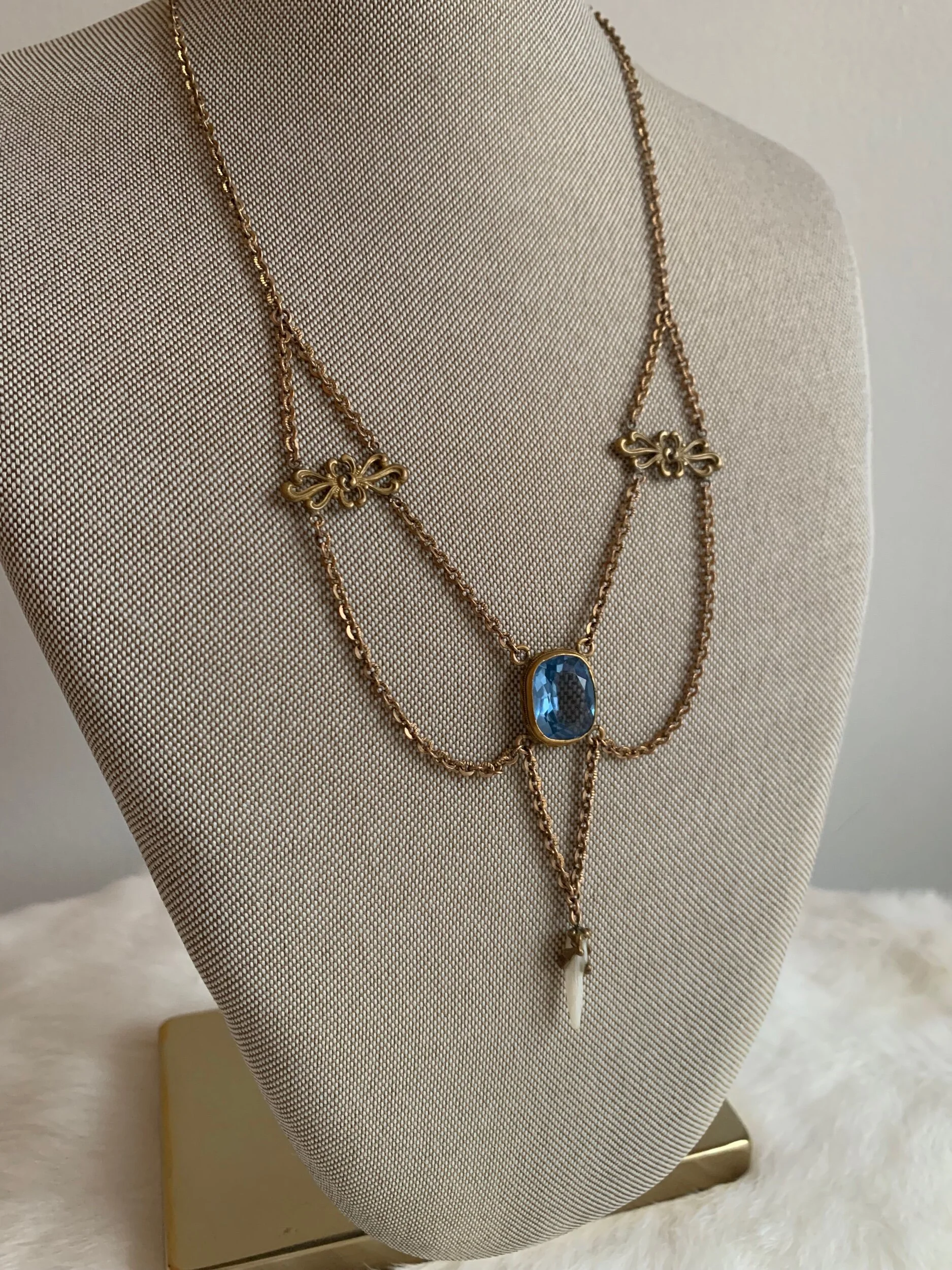 FC7283B1-0037-424B-8F63-986224FE2448