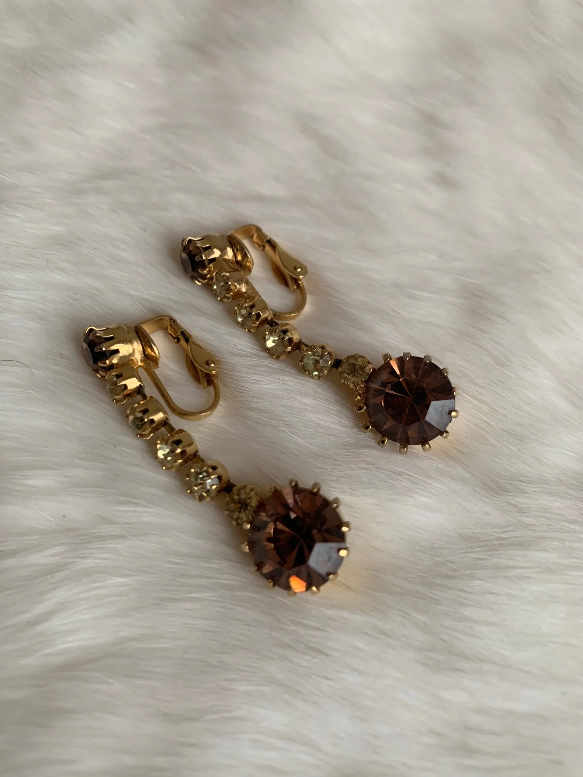 D0146B9A-8773-41B5-91FF-1741B95F7FDA