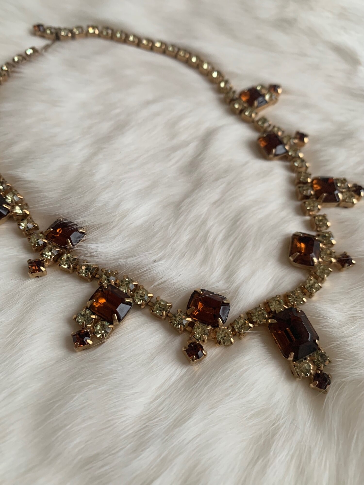 1950s Crystal Rhinestone Necklace, Brown and Pale Yellow — Miranda's  Vintage Bridal