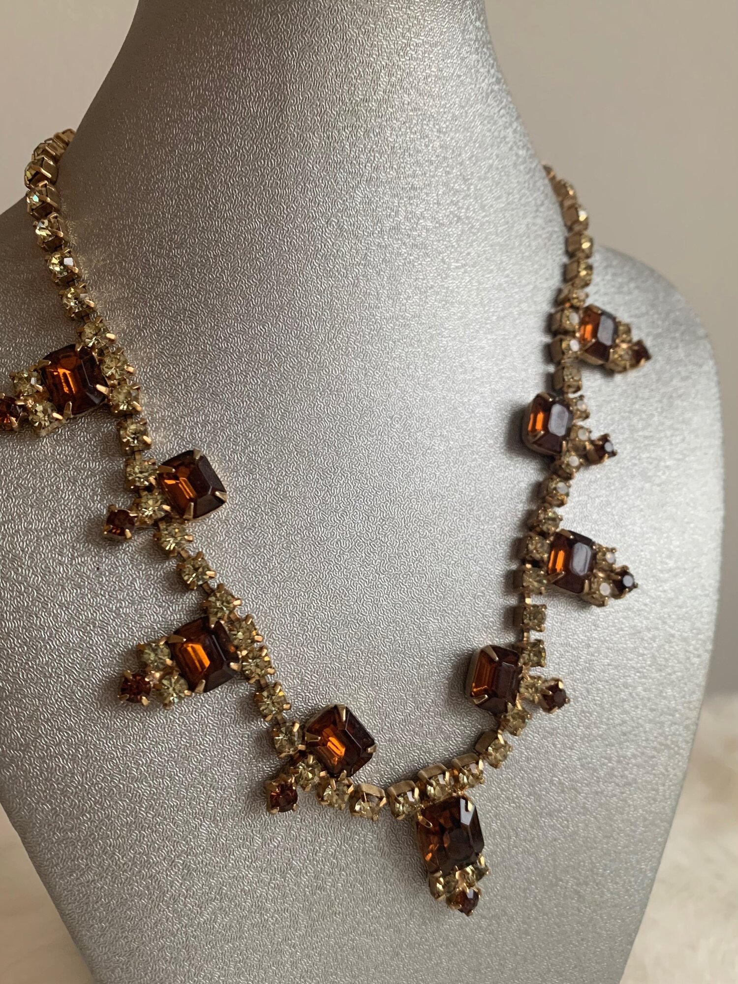 1950s Crystal Rhinestone Necklace, Brown and Pale Yellow — Miranda's  Vintage Bridal