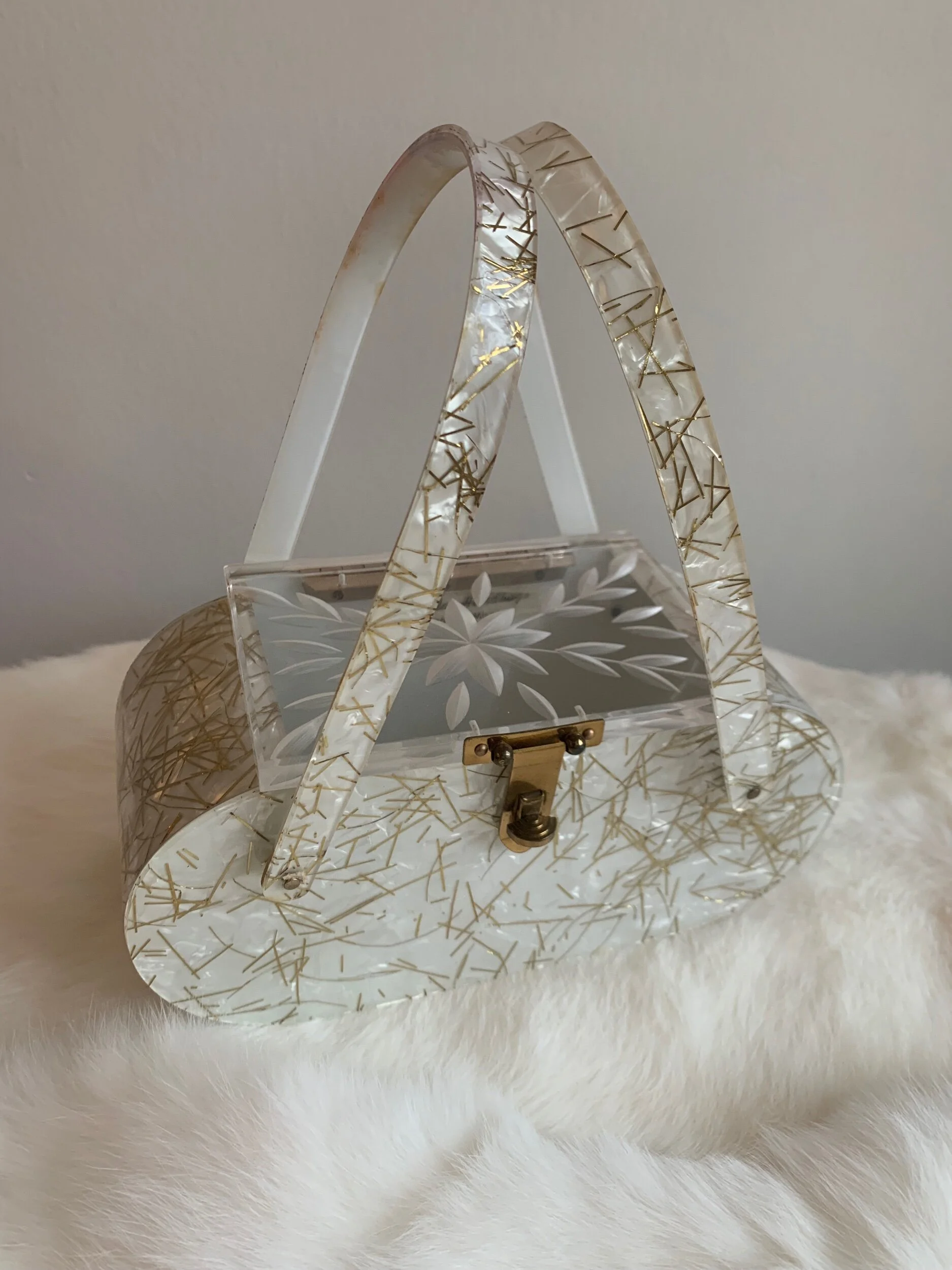 9D598065-3E84-4FBF-94AB-3A6400DC0343