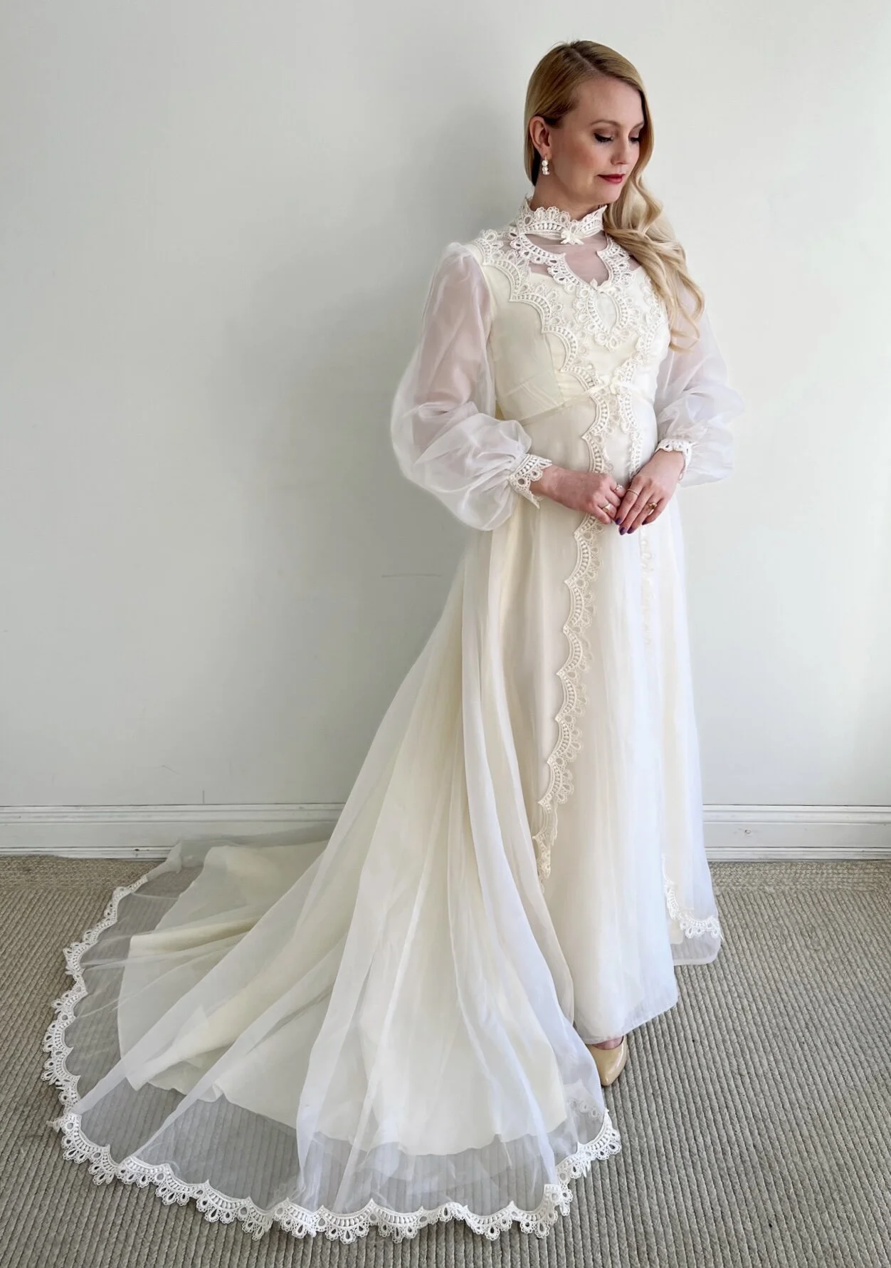 【新品M】LIMITED VINTAGE LACE DRESS Vintage 1960s Lace Dress - Raleigh Vintage