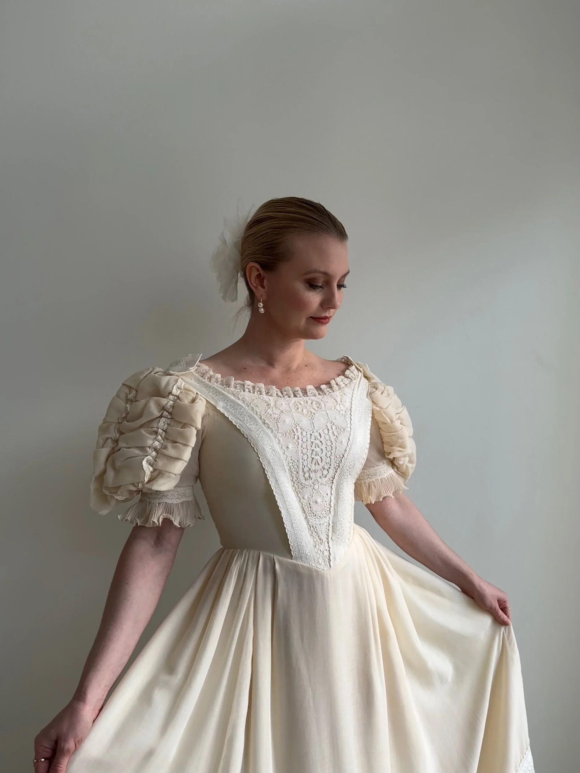 FC4FB25E-2B0A-4684-9272-13BC43E3537F