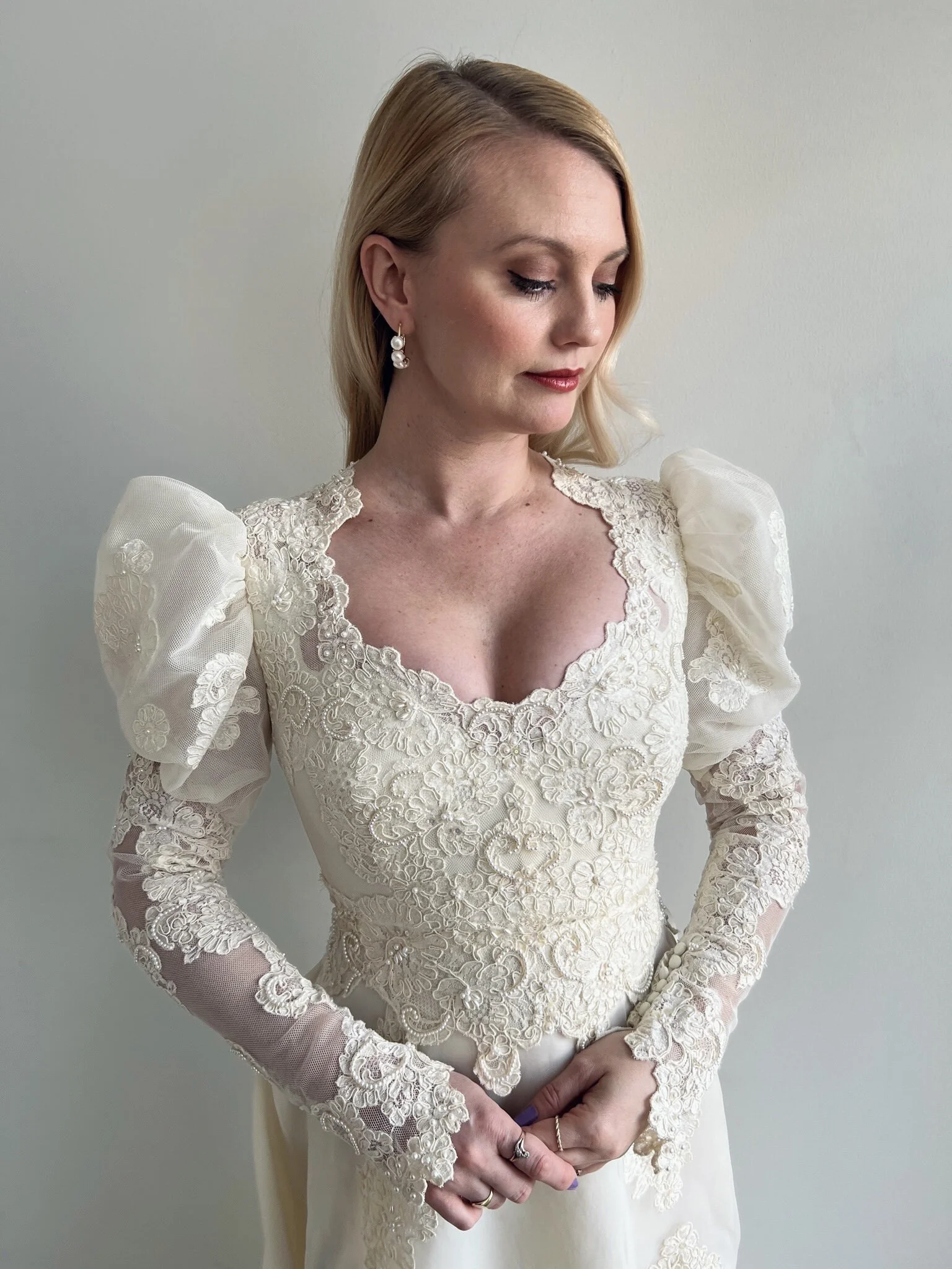 FA04C4E5-D277-4497-936C-98D0688548B9