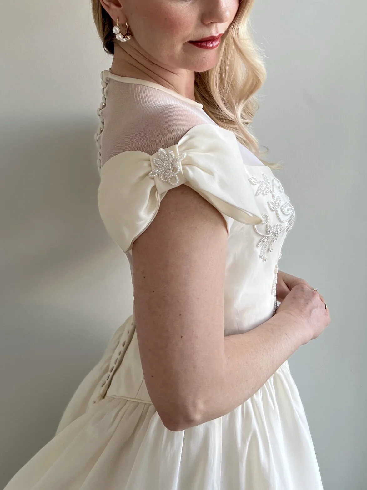 D06968ED-F2DC-4E7B-B413-3B15C8AEE29D