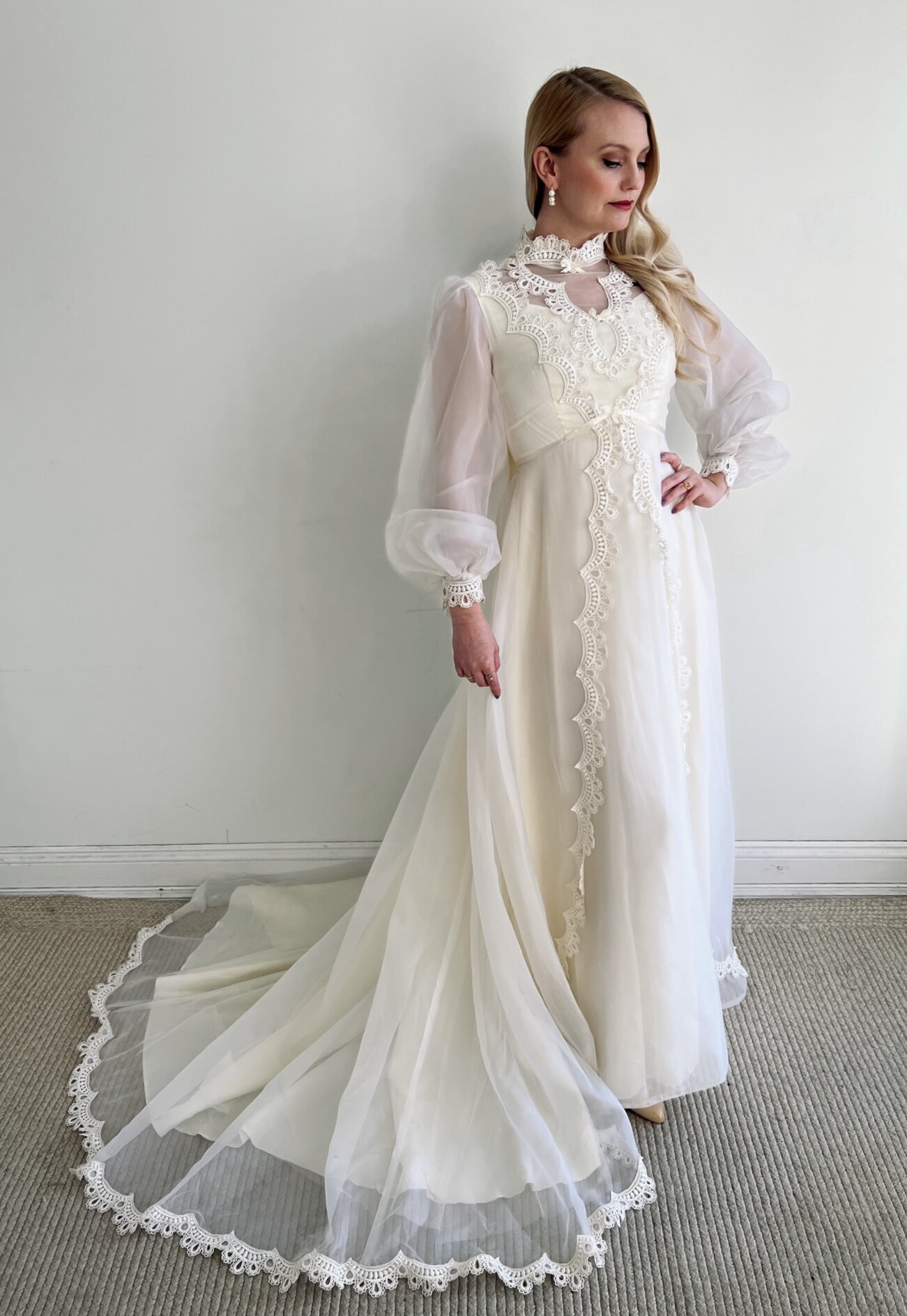 B2B73949-2364-4D30-8754-5A64DAFE181D