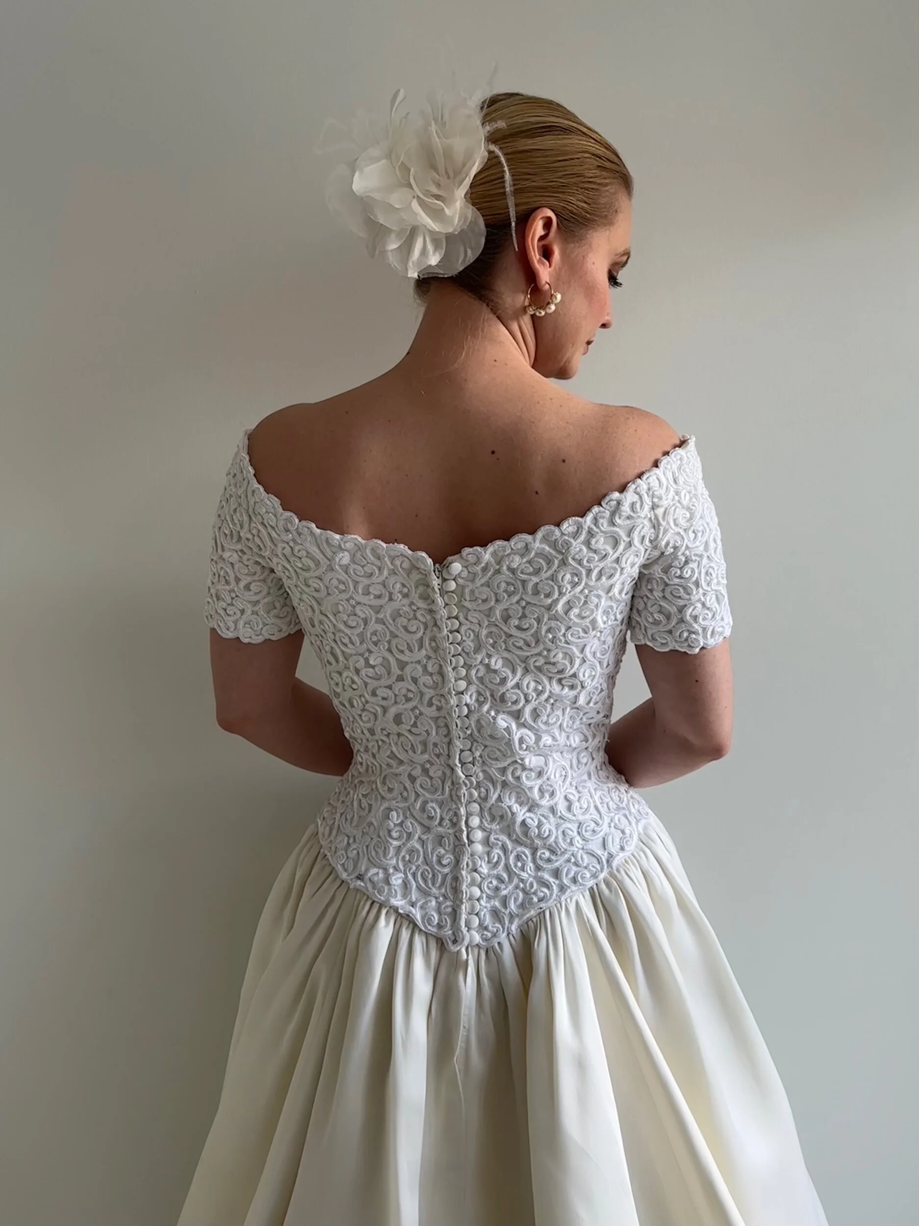 01ECE337-C3E2-4419-85BB-7648C3D4621B