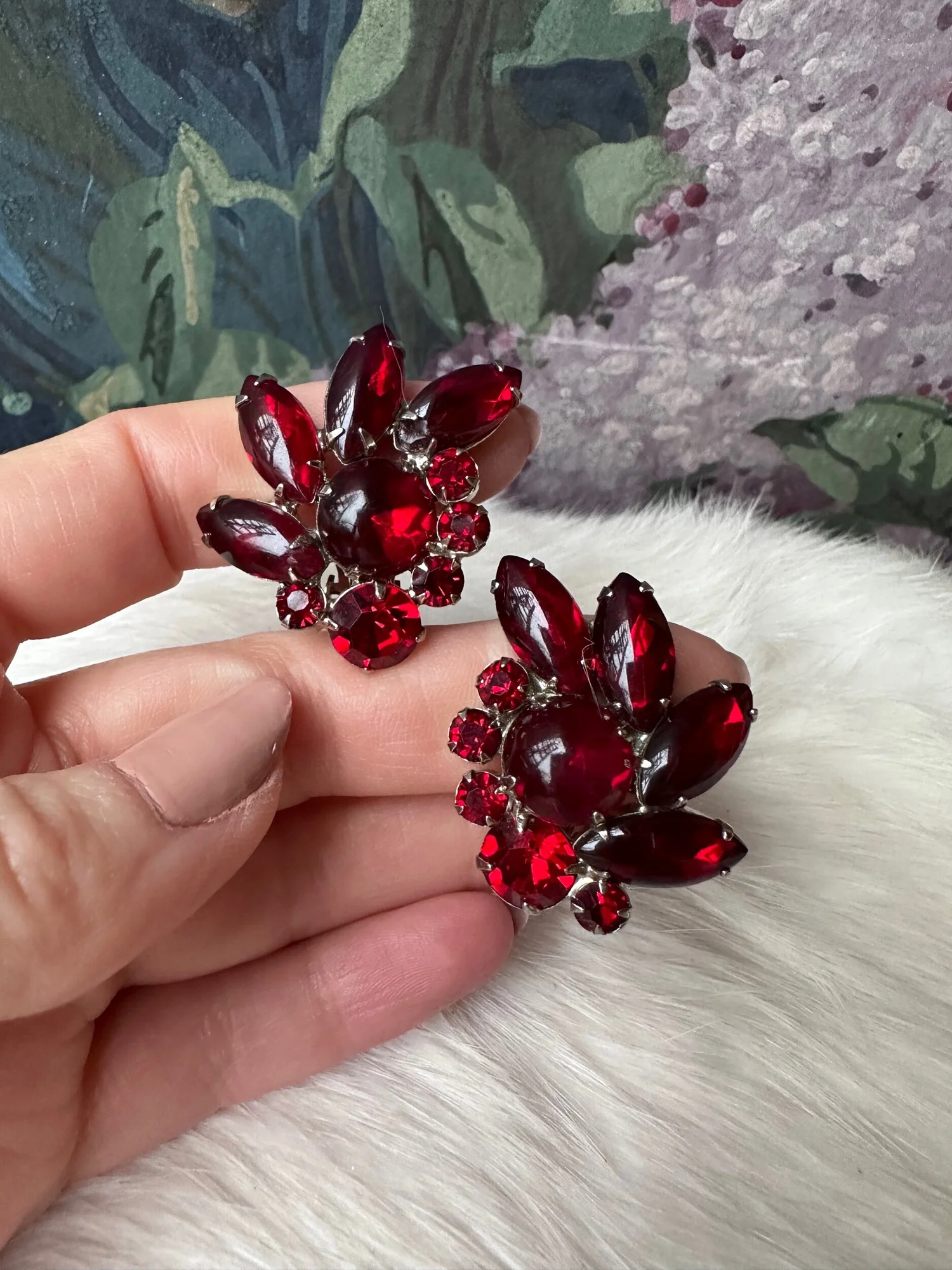 Red Crystal Vintage Earrings Red Crystal Vintage Earrings