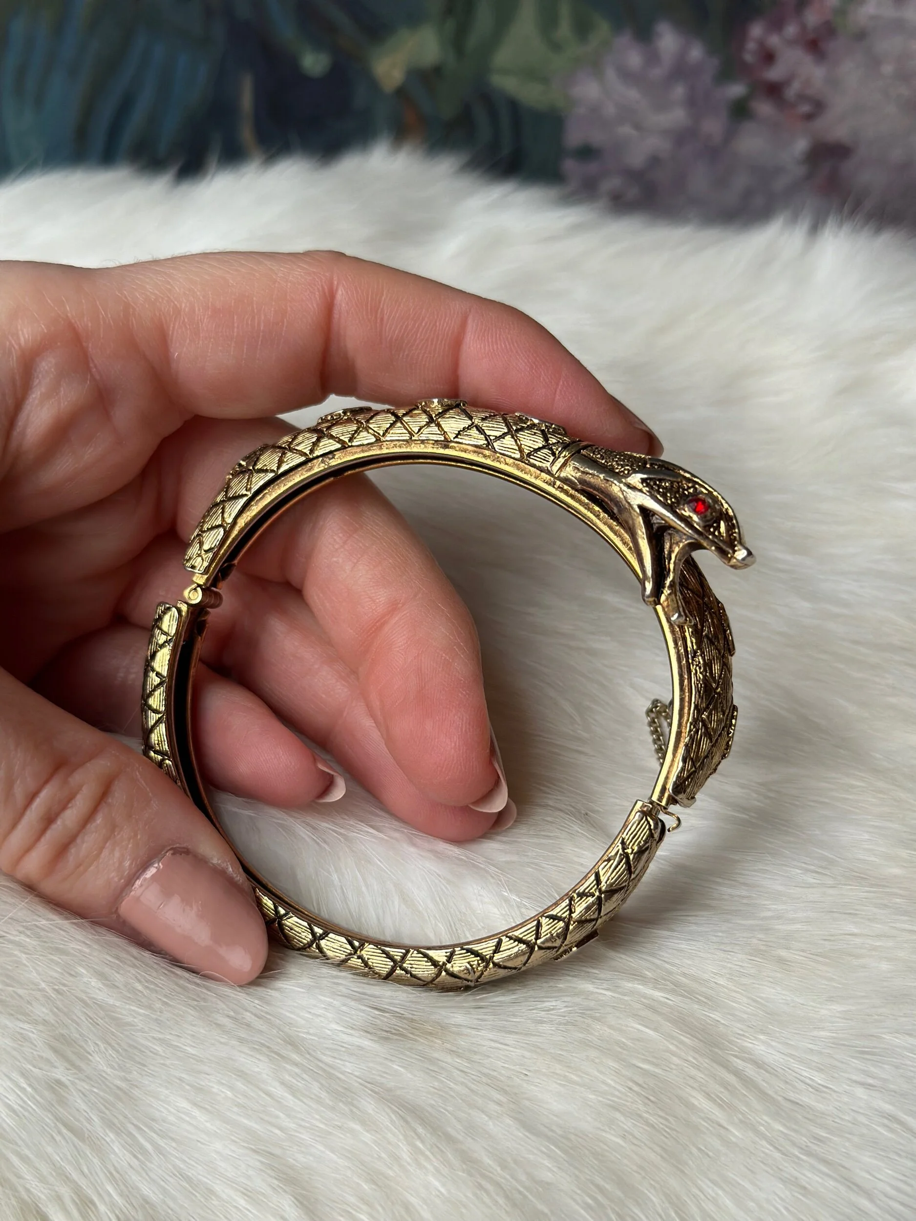 78EFDF0C-CFB2-4080-A773-CBC48F969FF3