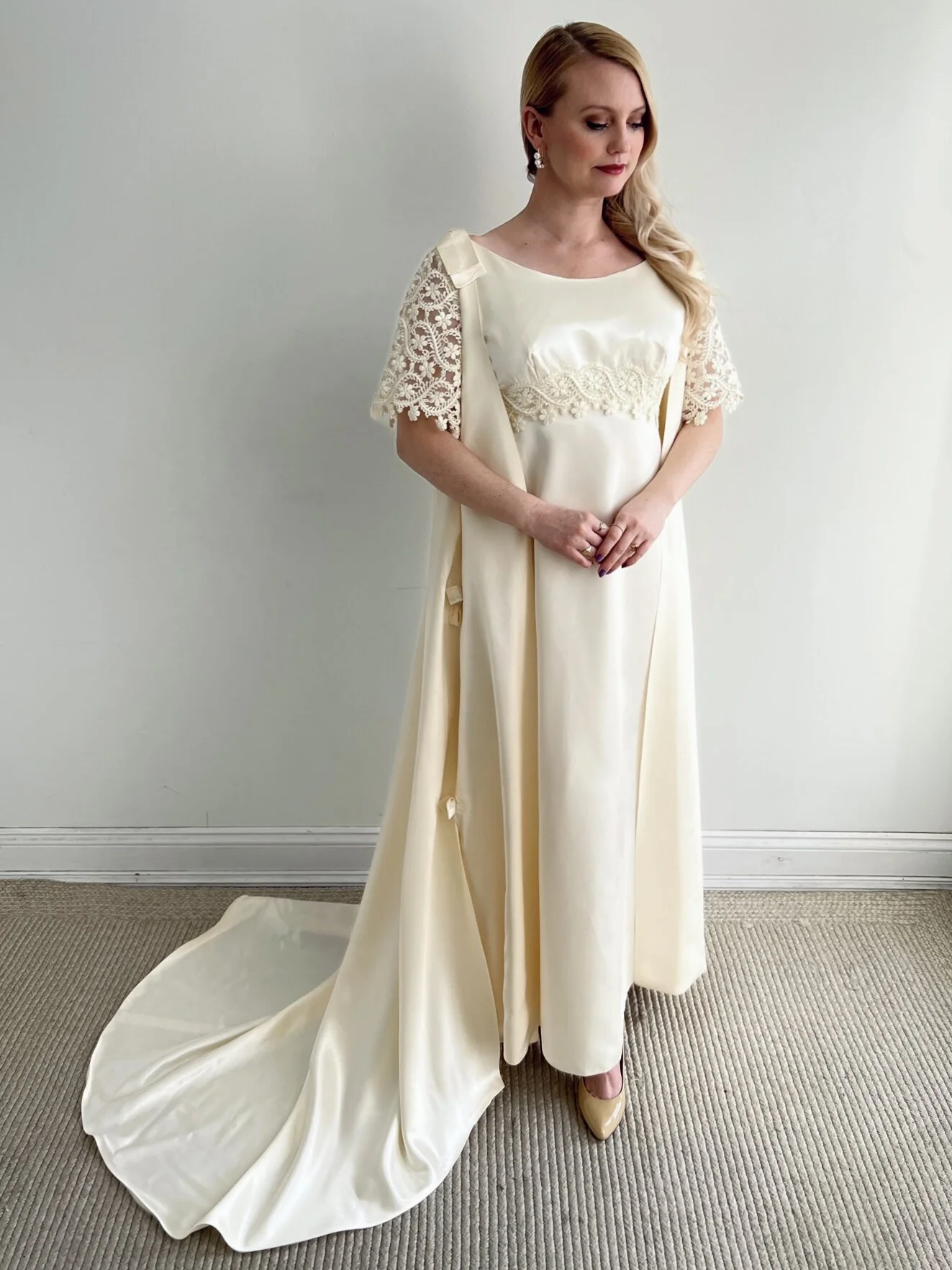 estelle's dressy dresses Cult Gaia - Estelle Dress White background with black floral Get ready to make a