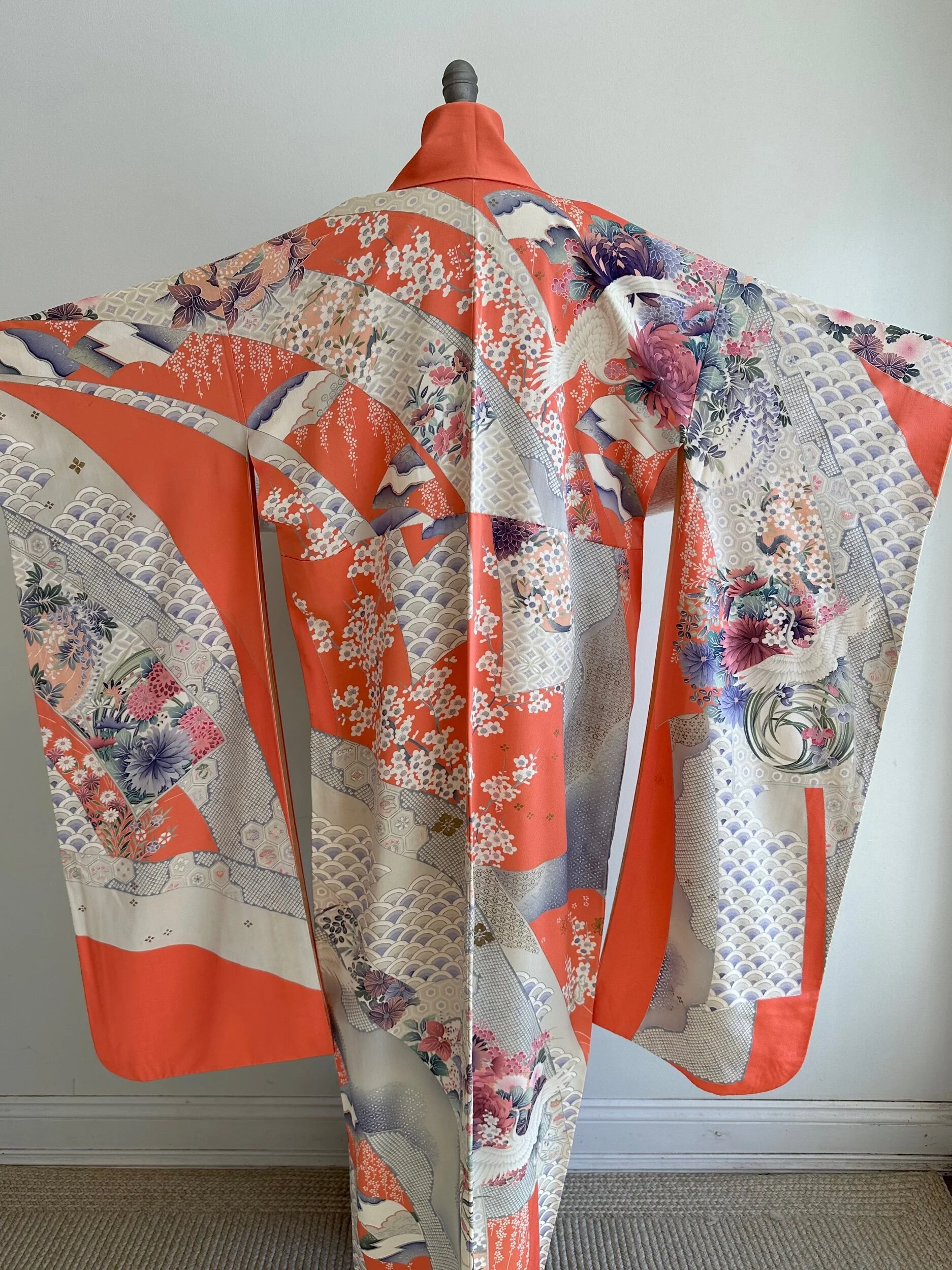 888DCF31-229B-4B8C-94BF-FAAEB87D200D