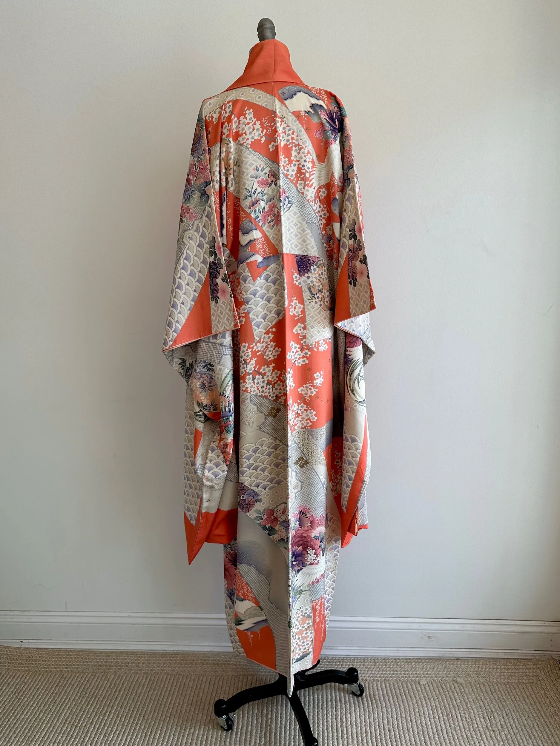 6480372C-37F5-4413-9A61-2B1AA9127A3A