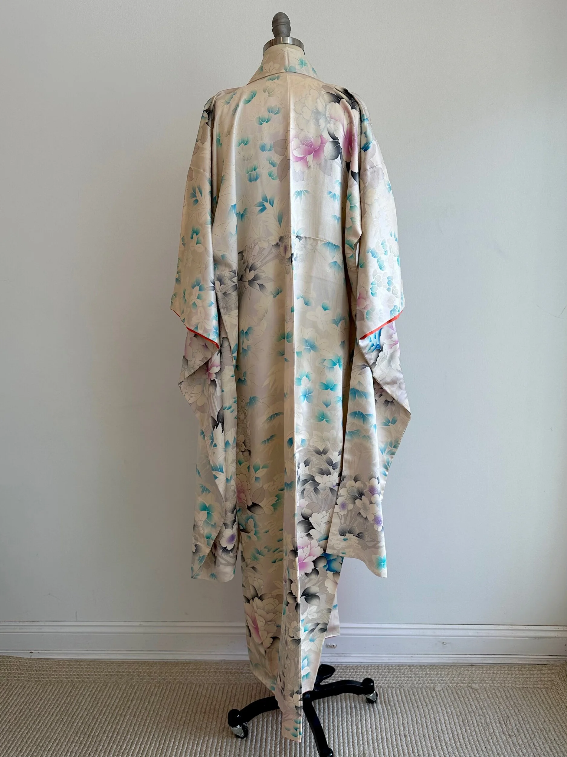 D479A231-3AF5-4569-8030-106A7E10003B