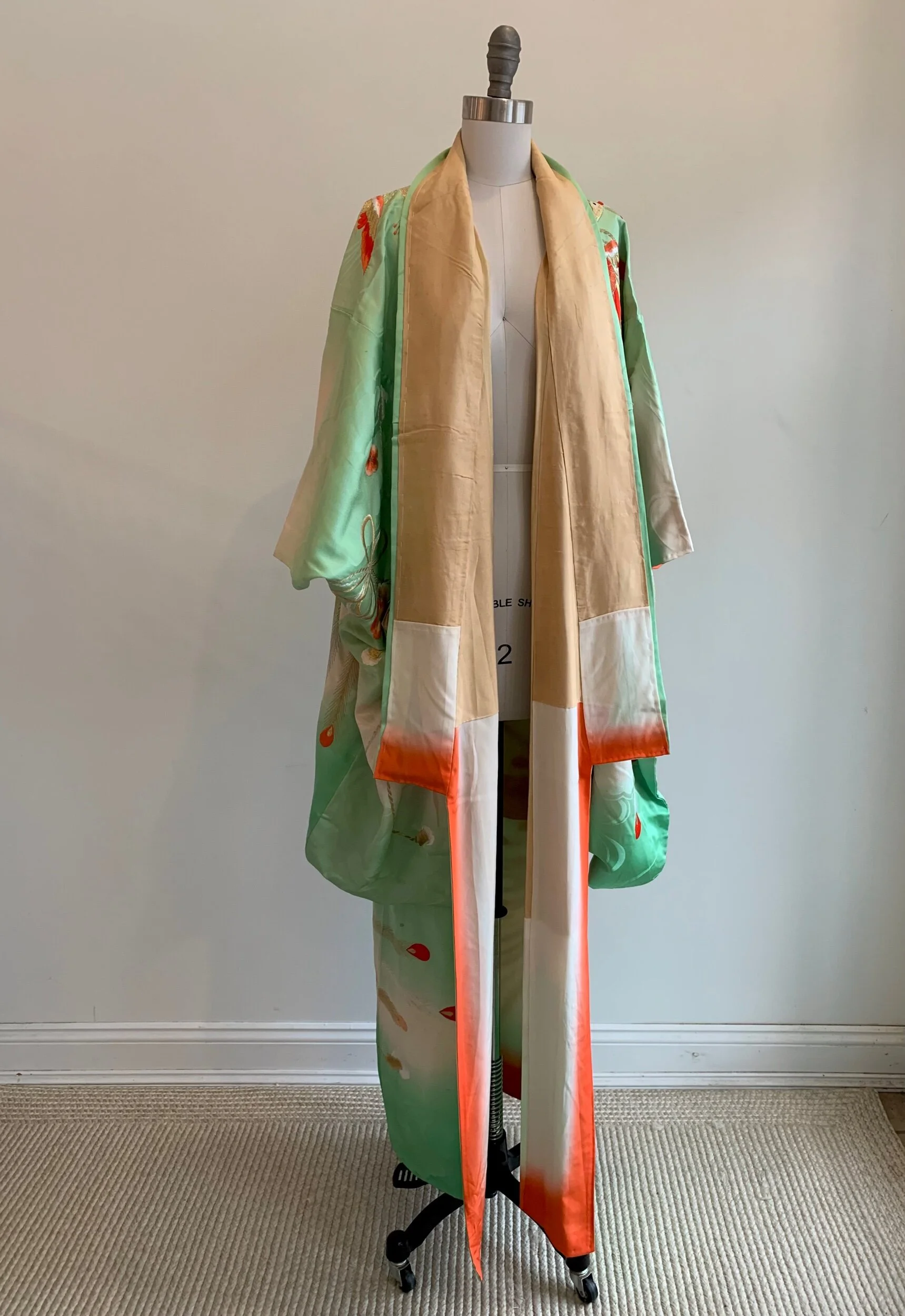 BCCC6C70-5325-4D02-97D3-B4DC79300D7F