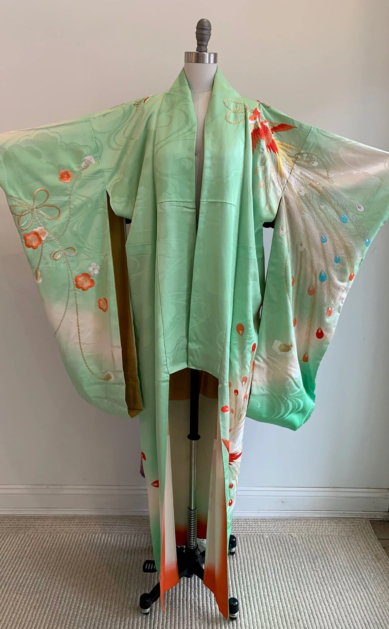 C6FE865D-E99B-4D09-BD91-DCB291654089