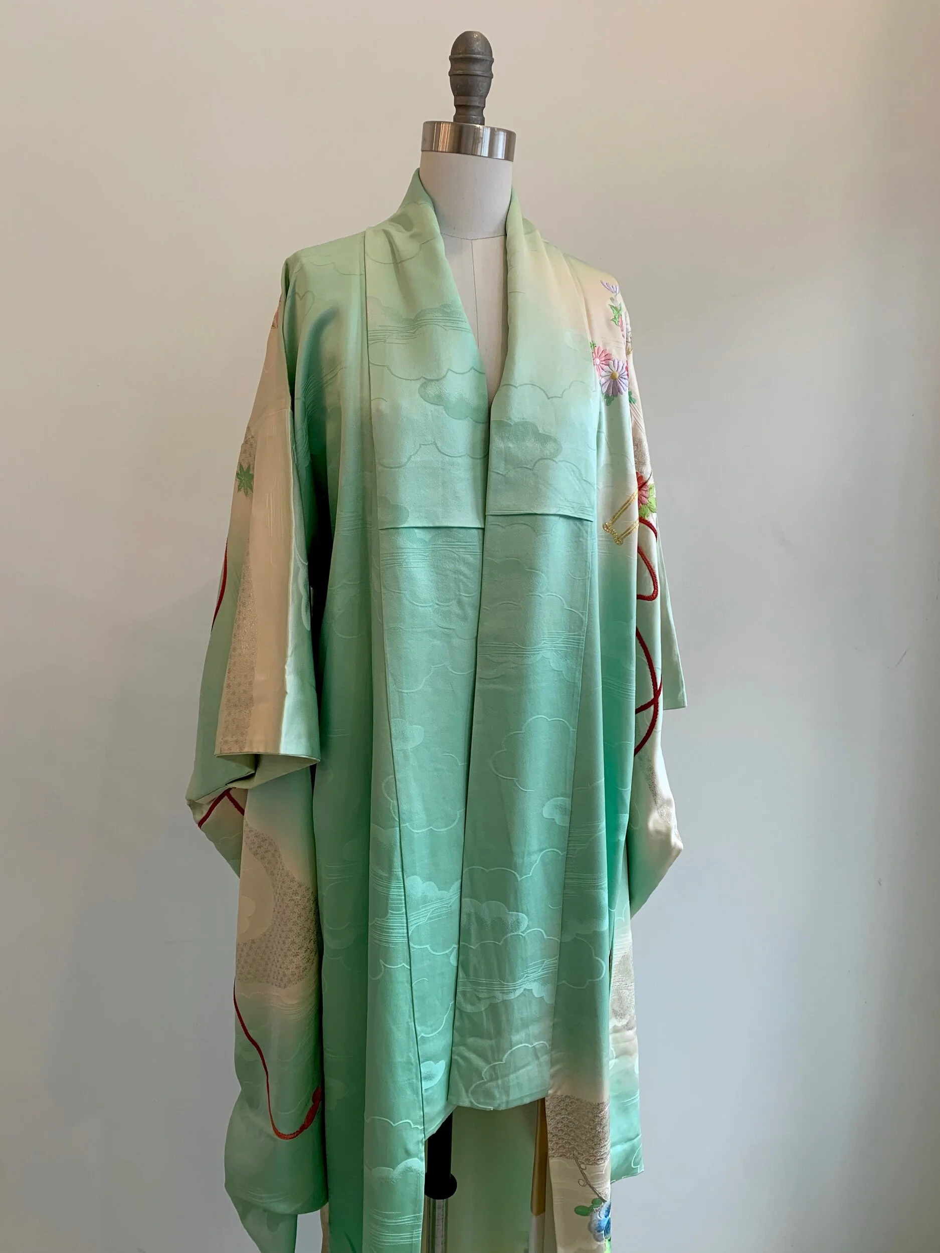 6BE28322-8BEF-453C-9936-178645A98C1C