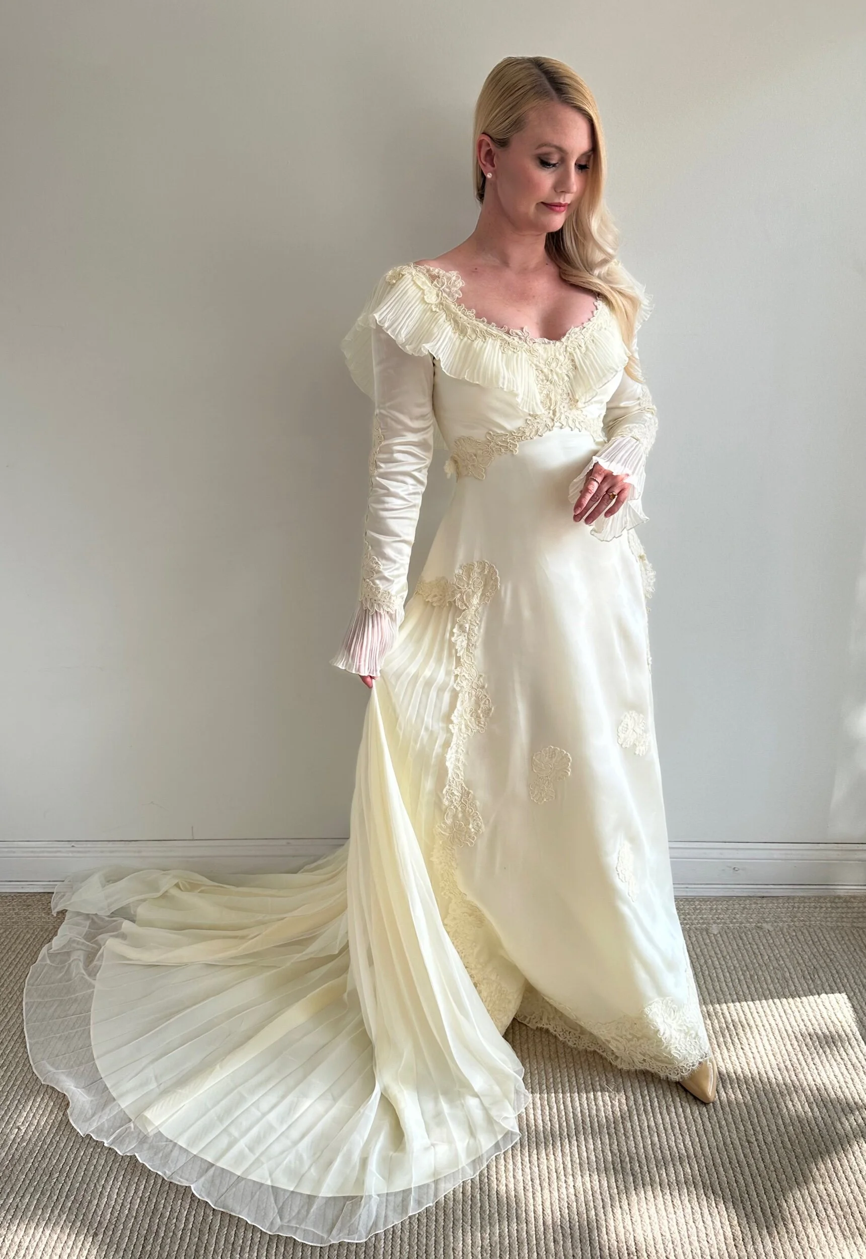 9B221D19-B125-4274-948C-BA535EB783E5