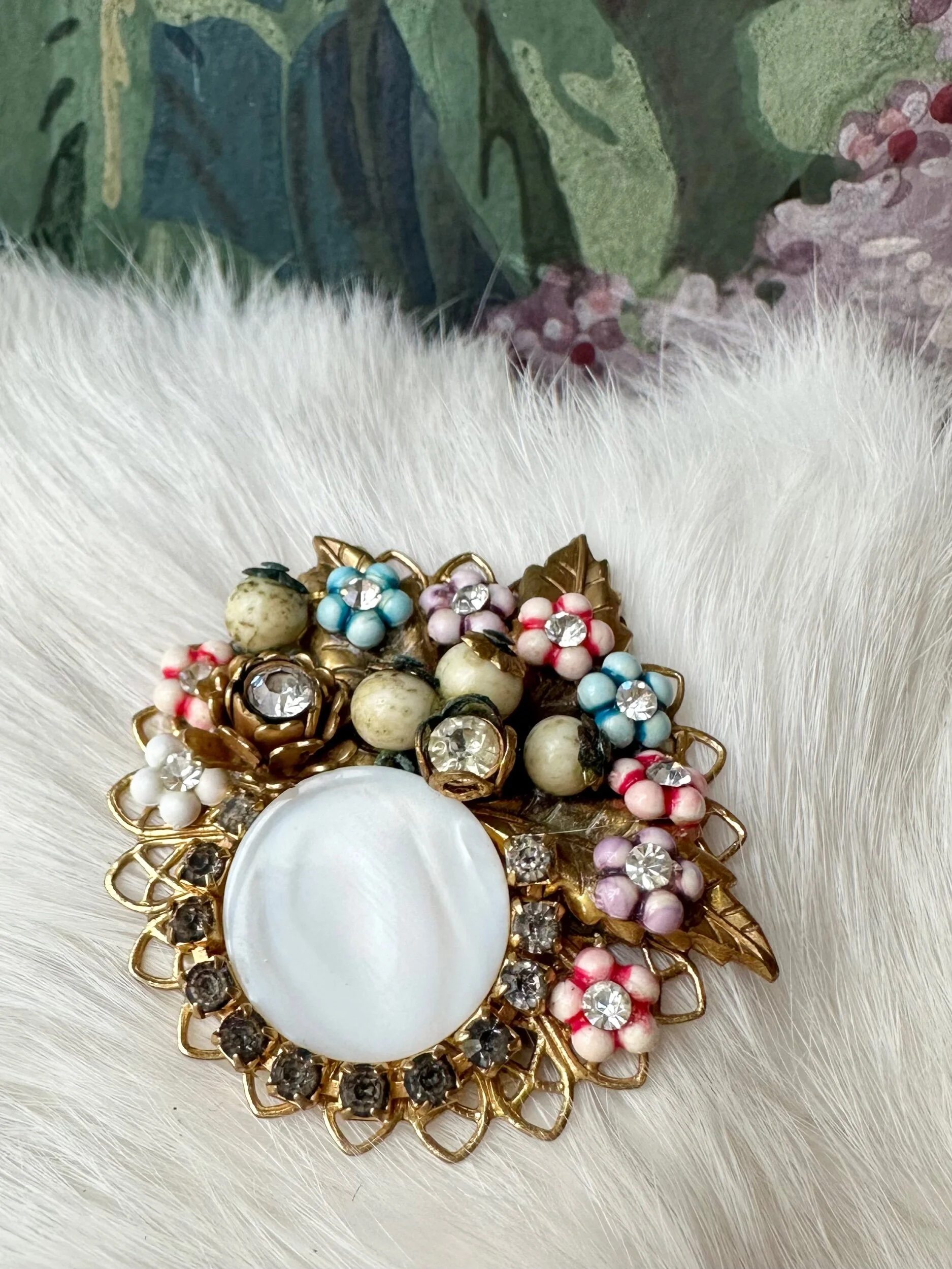 4A293987-FD78-4747-99D2-8BE56A8C2FBE