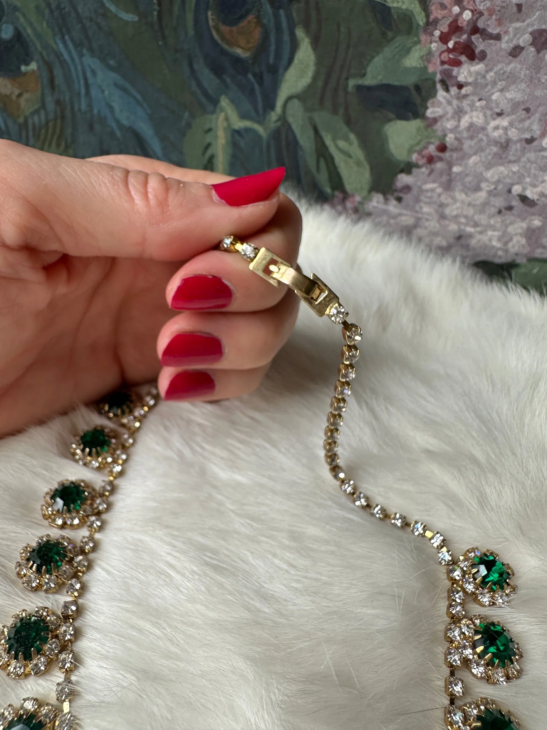 2EE98F23-90F4-4184-B564-20C3D72C0BD5