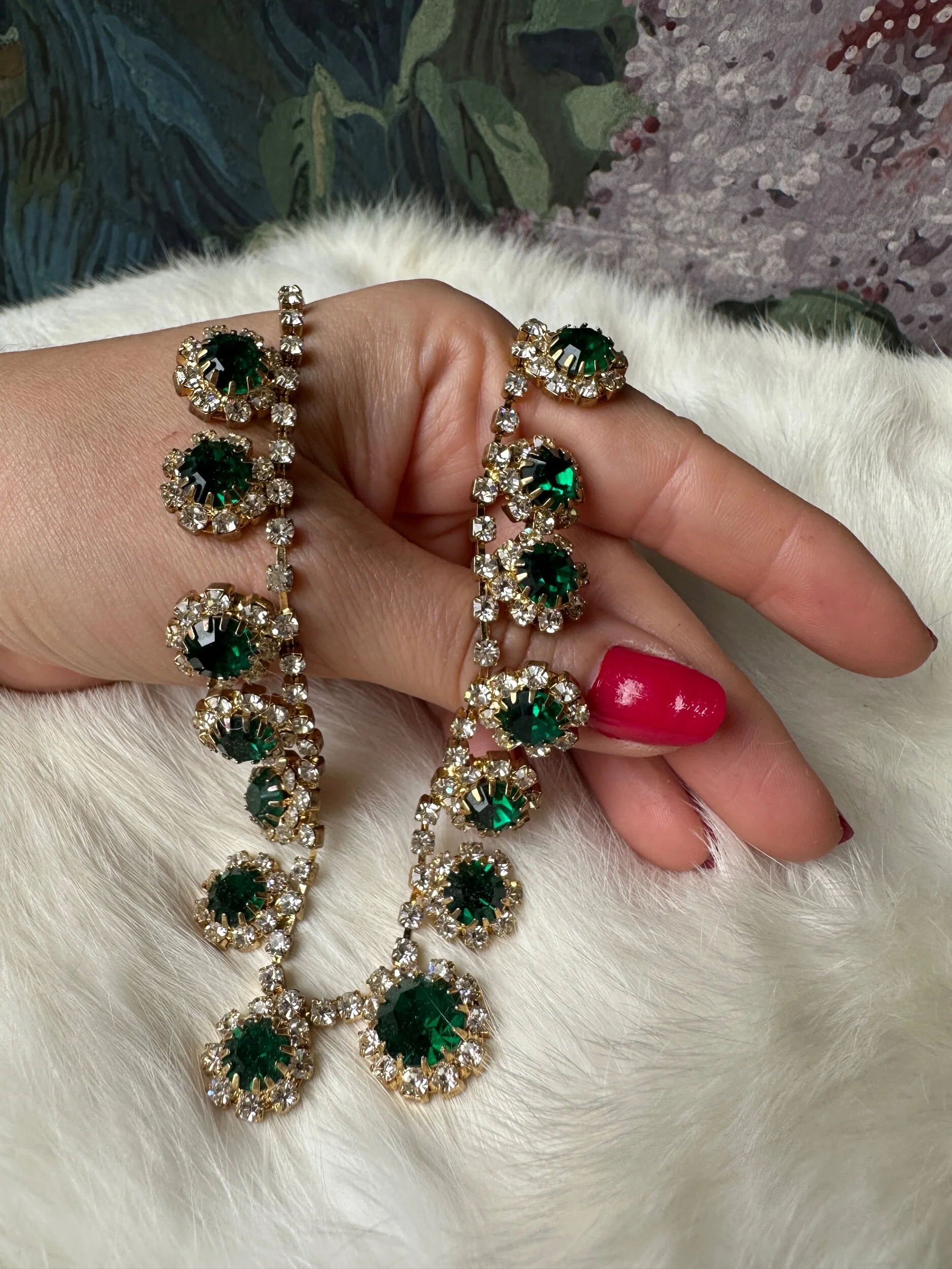 7AA864C8-CF6B-48B6-823F-278A0FECA6C2