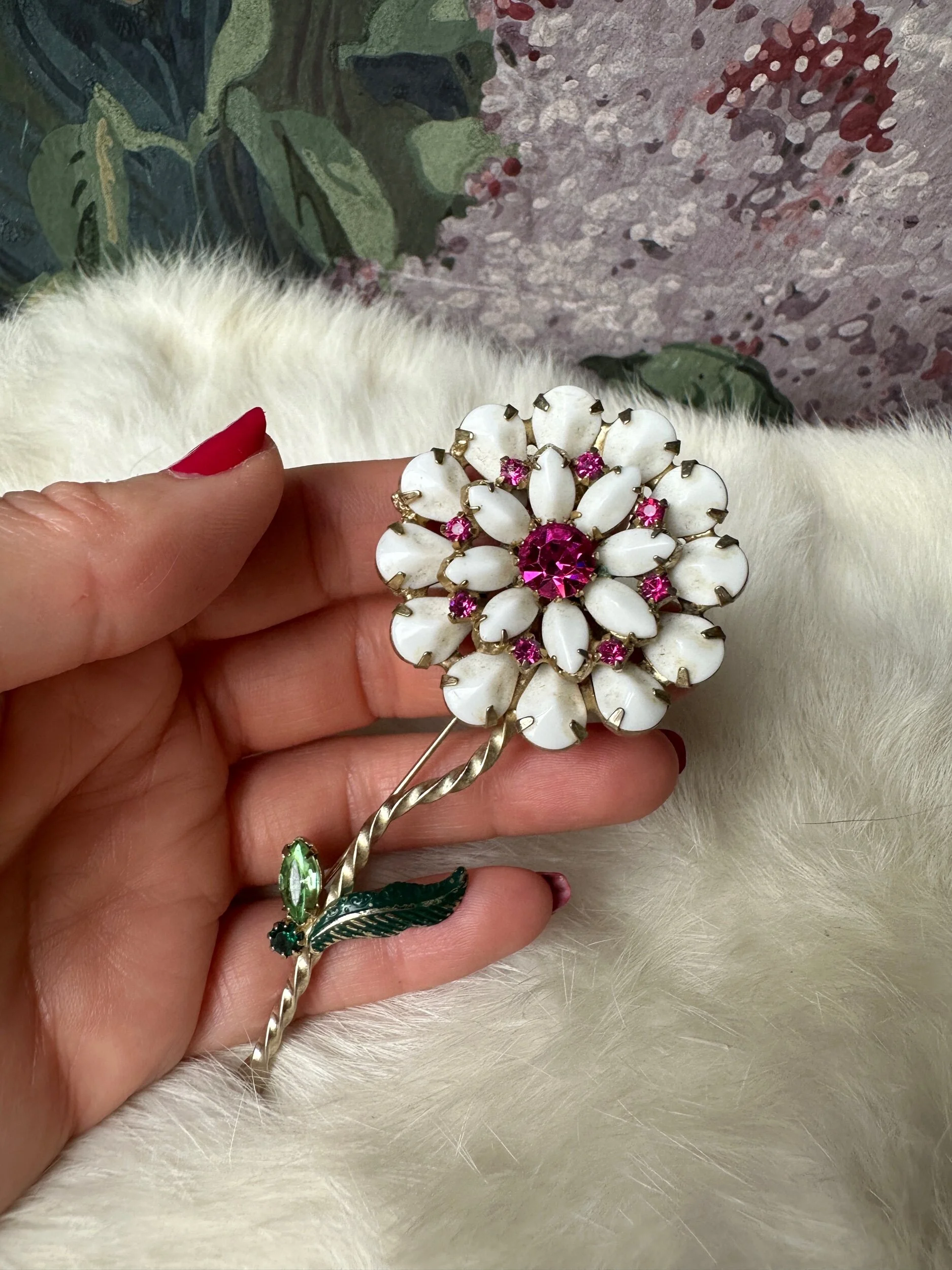 B572E75D-D305-49B5-892D-834D7F63B3E5