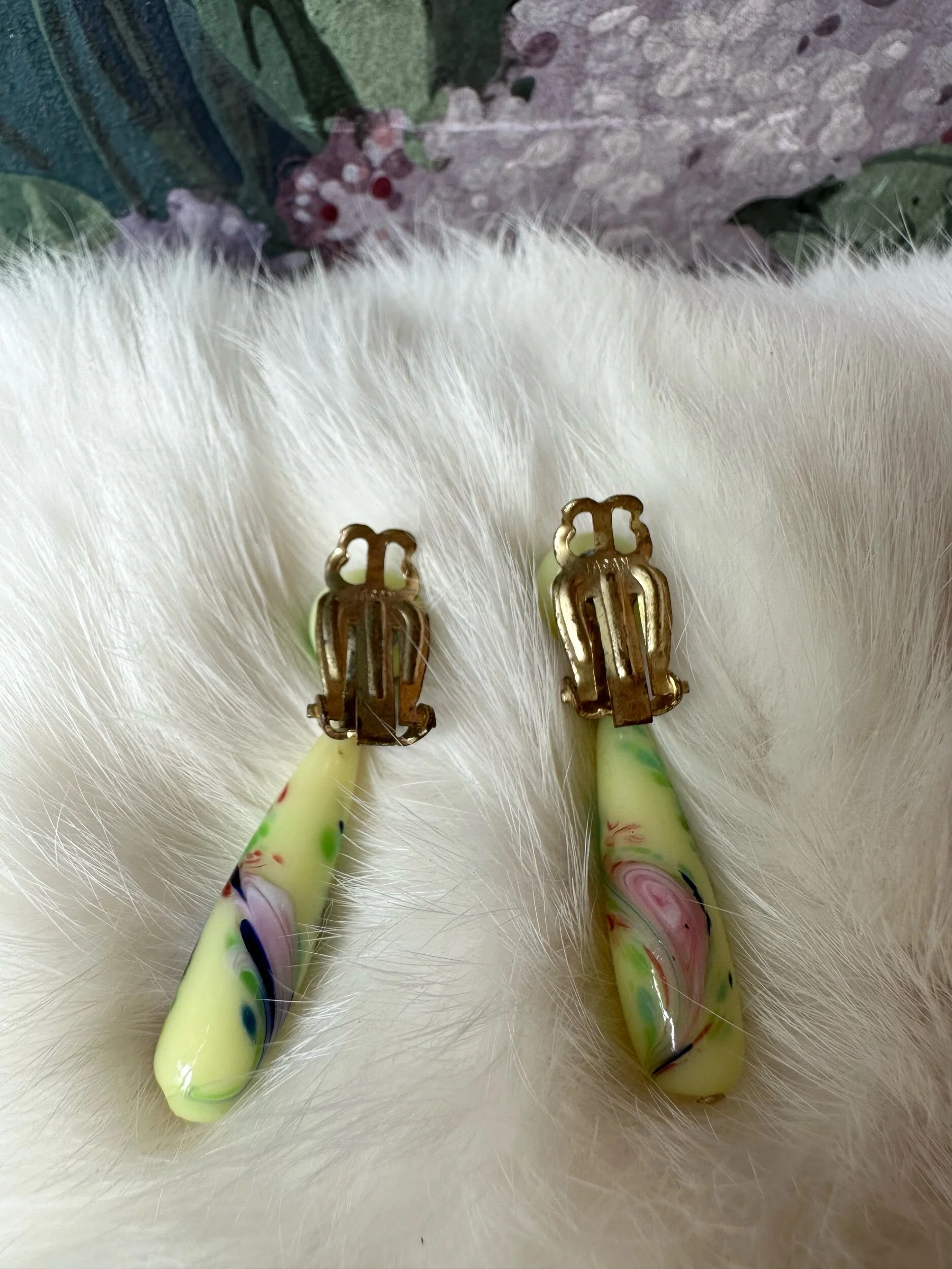 EDB90822-62EA-4DF6-B7C9-A3086C460EA7