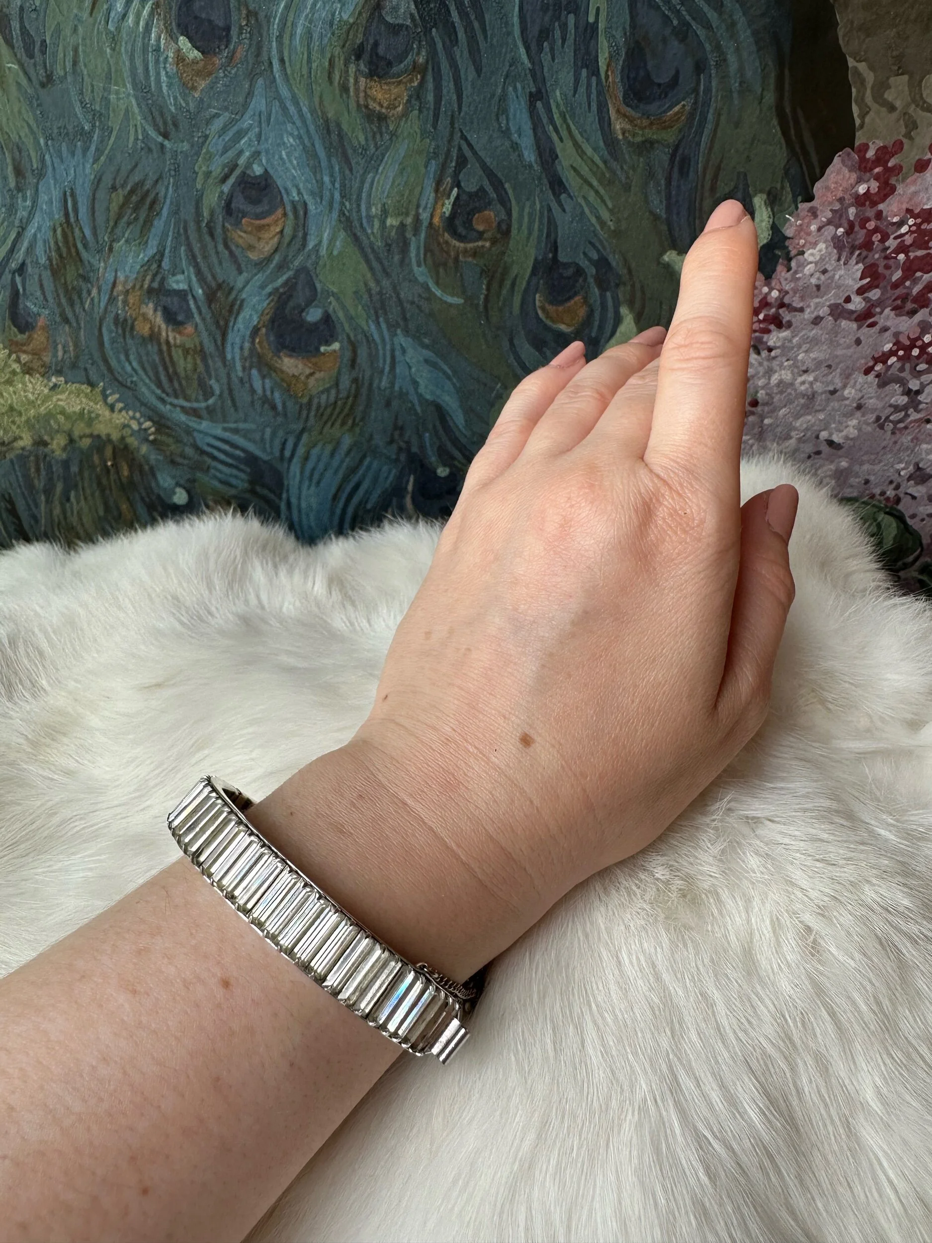 71541B3B-0087-463F-BAE3-8E791D91B128