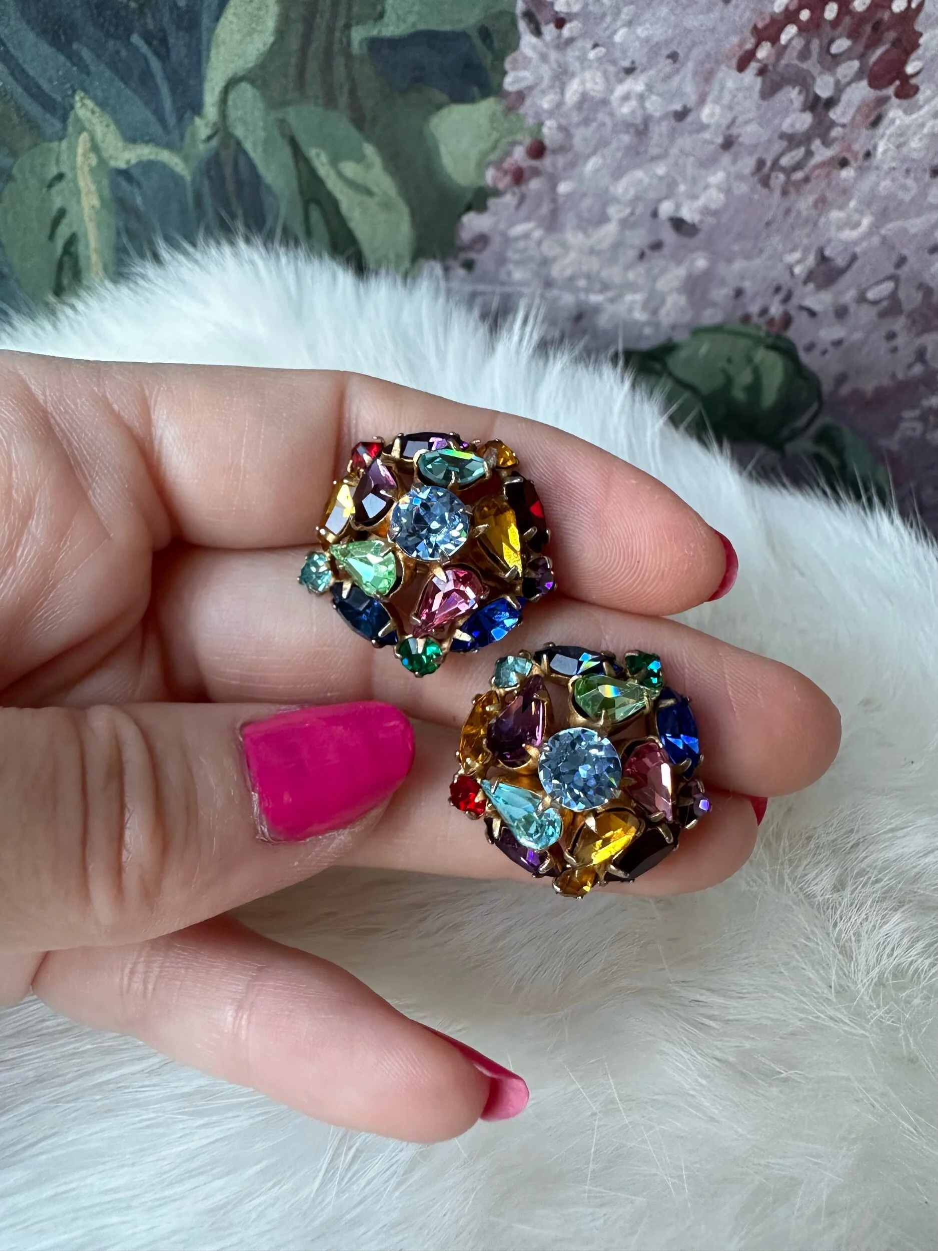 FA5C29FB-2BE3-4773-8C24-56179B8CE282