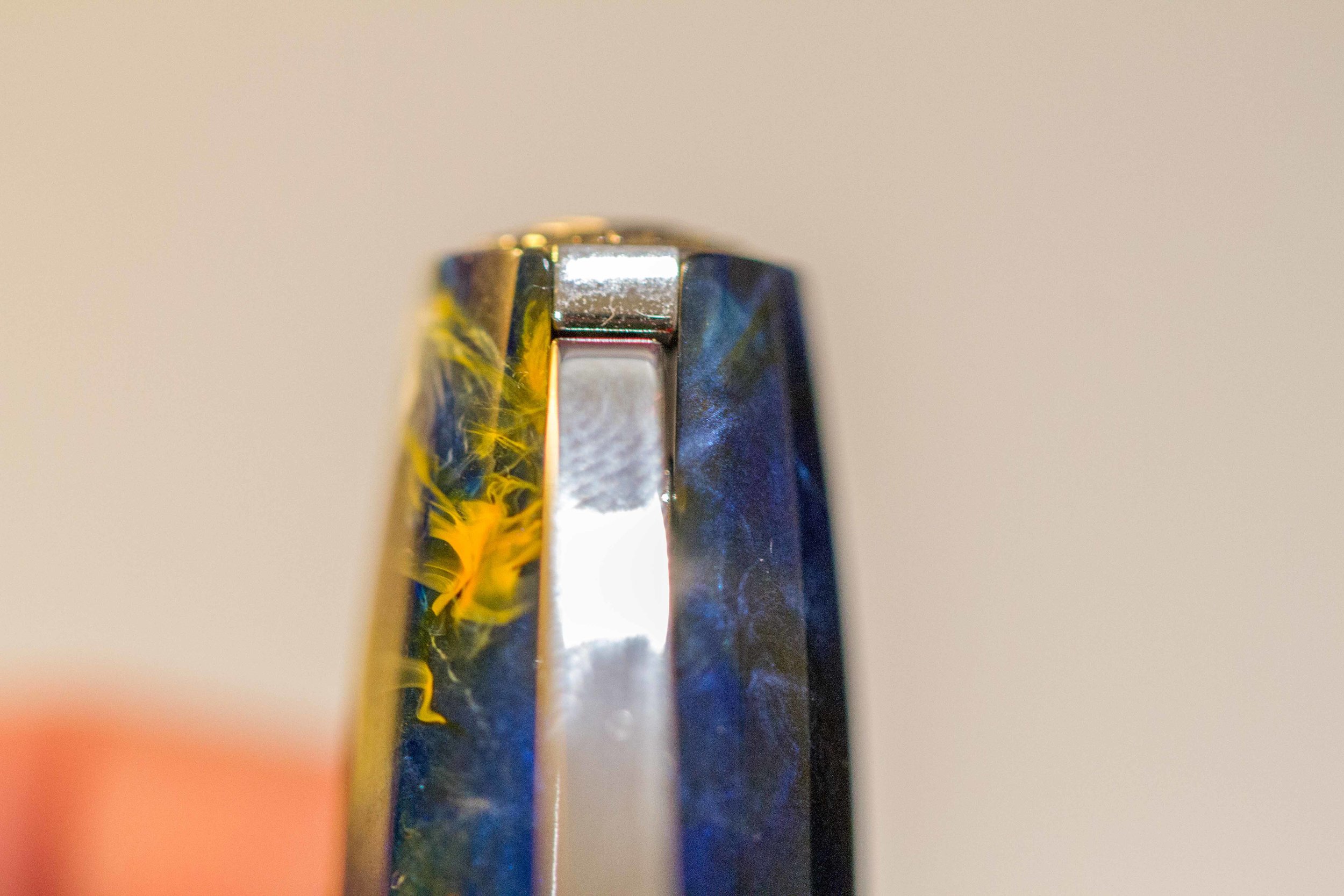 Above: This is what the clip looks like when the clip is pointing right and off-centre
