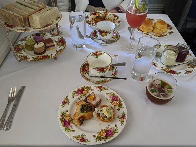 I am officially a tea snob.
#hightea #qvb #tryingtoohard