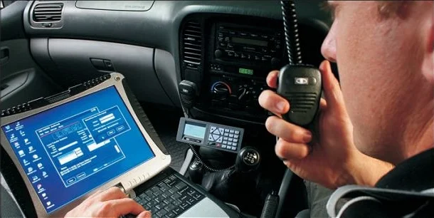 Barrett_Communication_VHF_and_HF_tactical_radio_communications_at_DSA_2014_640_001.jpg