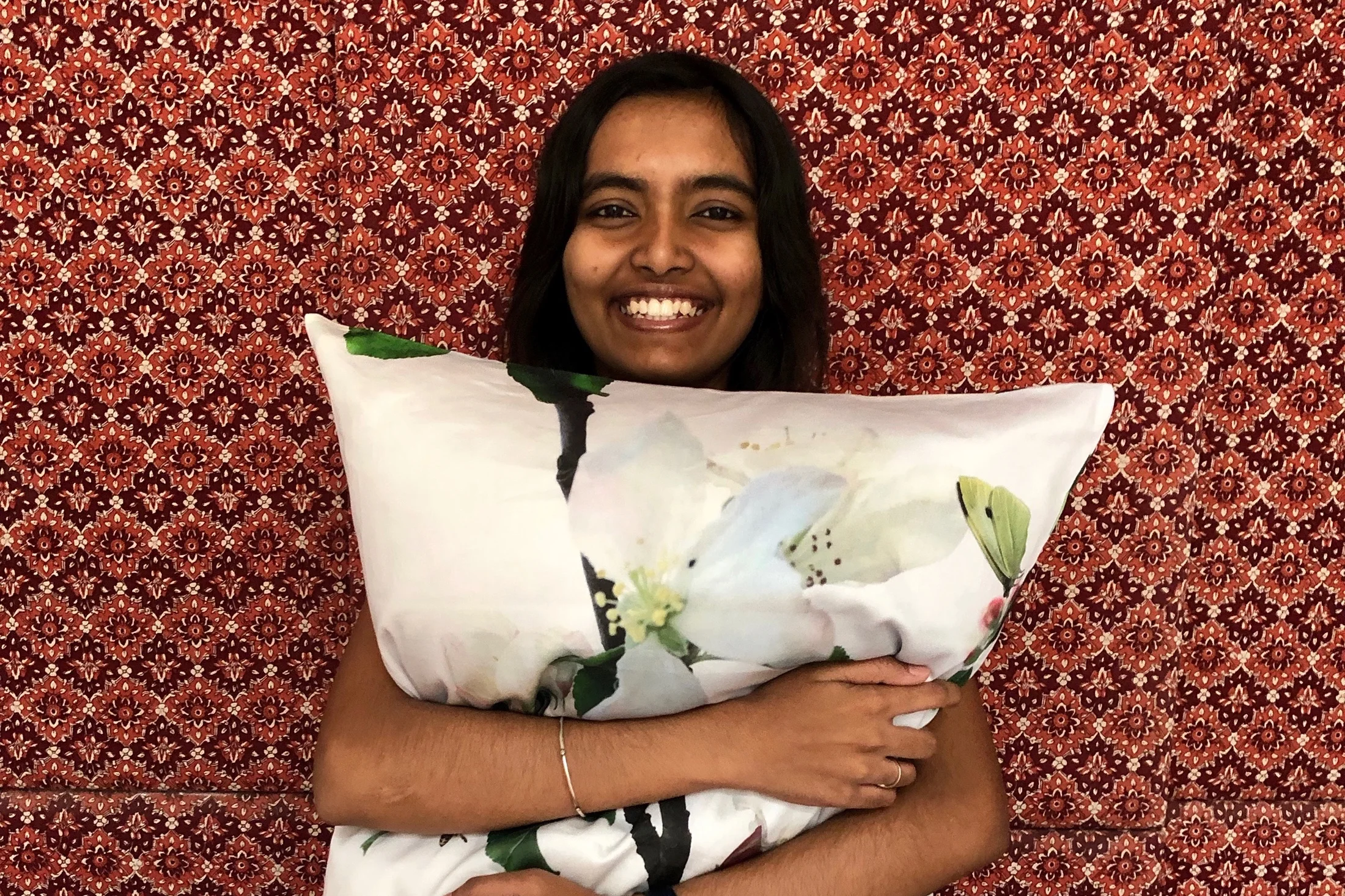 APPLE BLOSSOMS TRAVEL TO INDIA