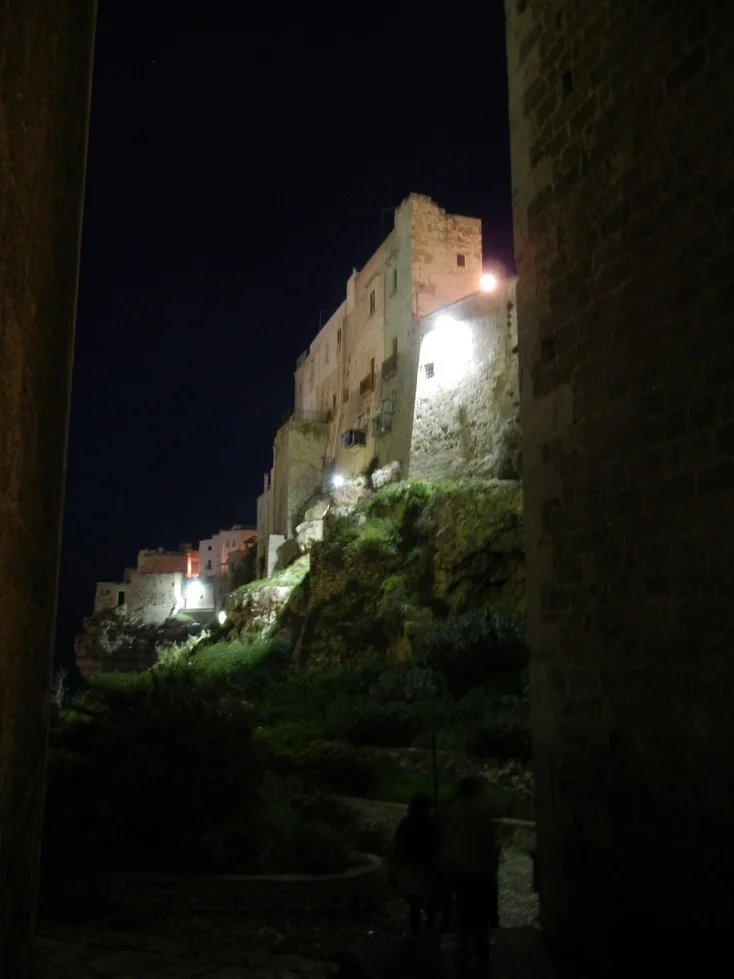 mb puglia - 705 polignano.jpg