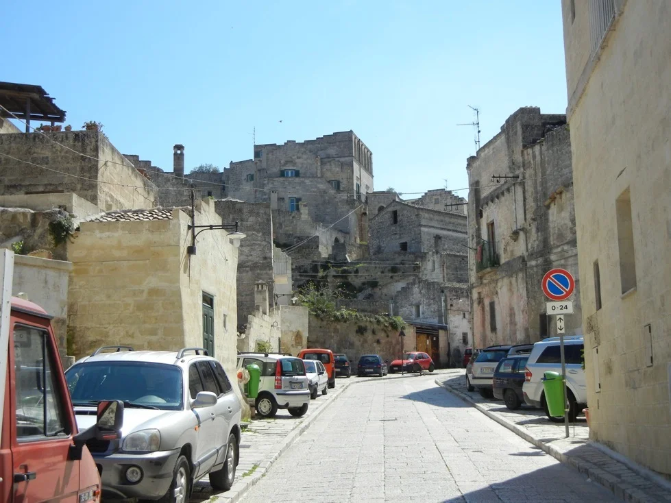 mb puglia - 1247 matera - sassi.jpg