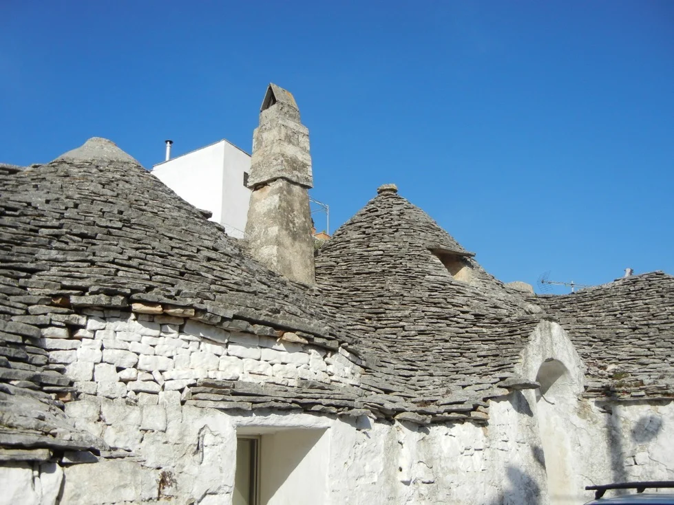 mb puglia - 795 alberobello.jpg