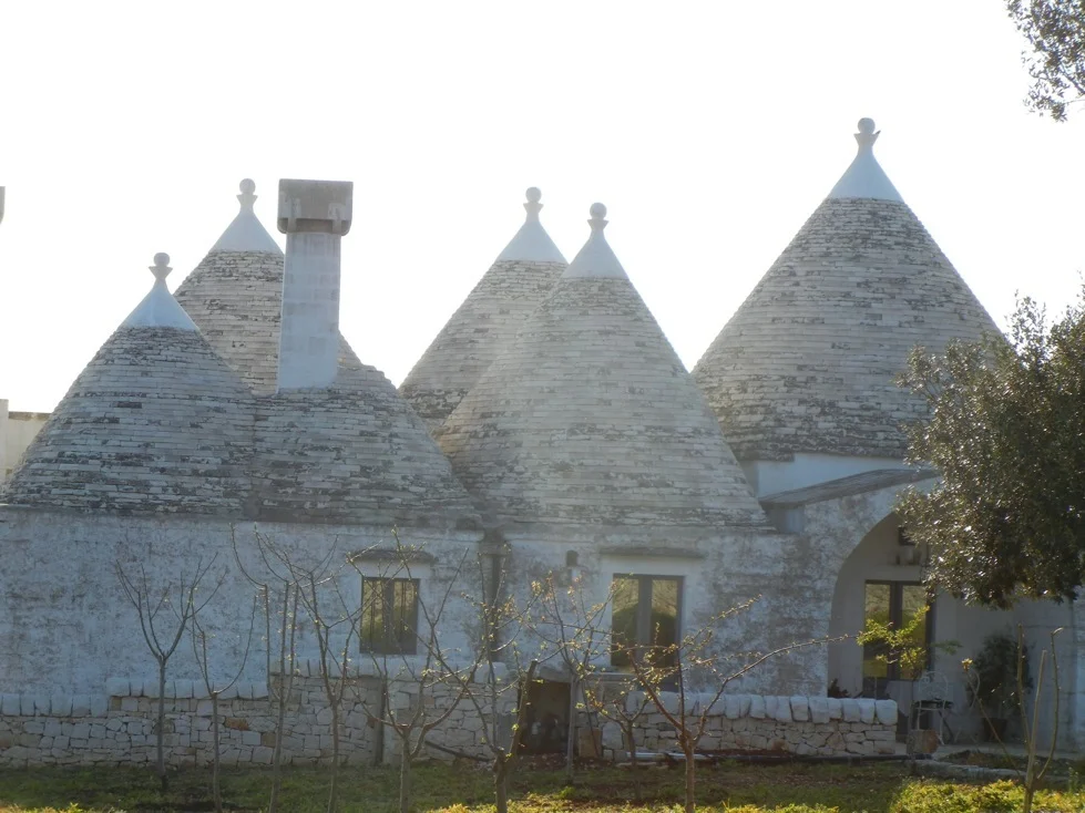 mb puglia - 615 masseria.jpg