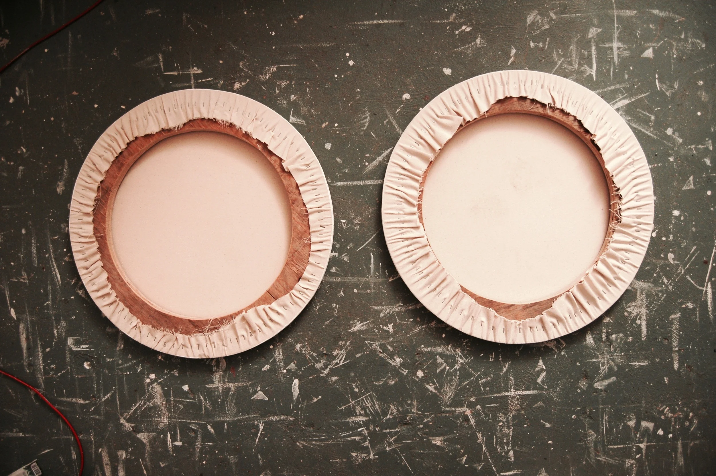Circle canvases coming up for Hang's show in December!
