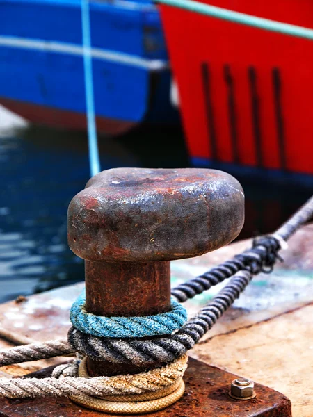 MOORED SIESTA