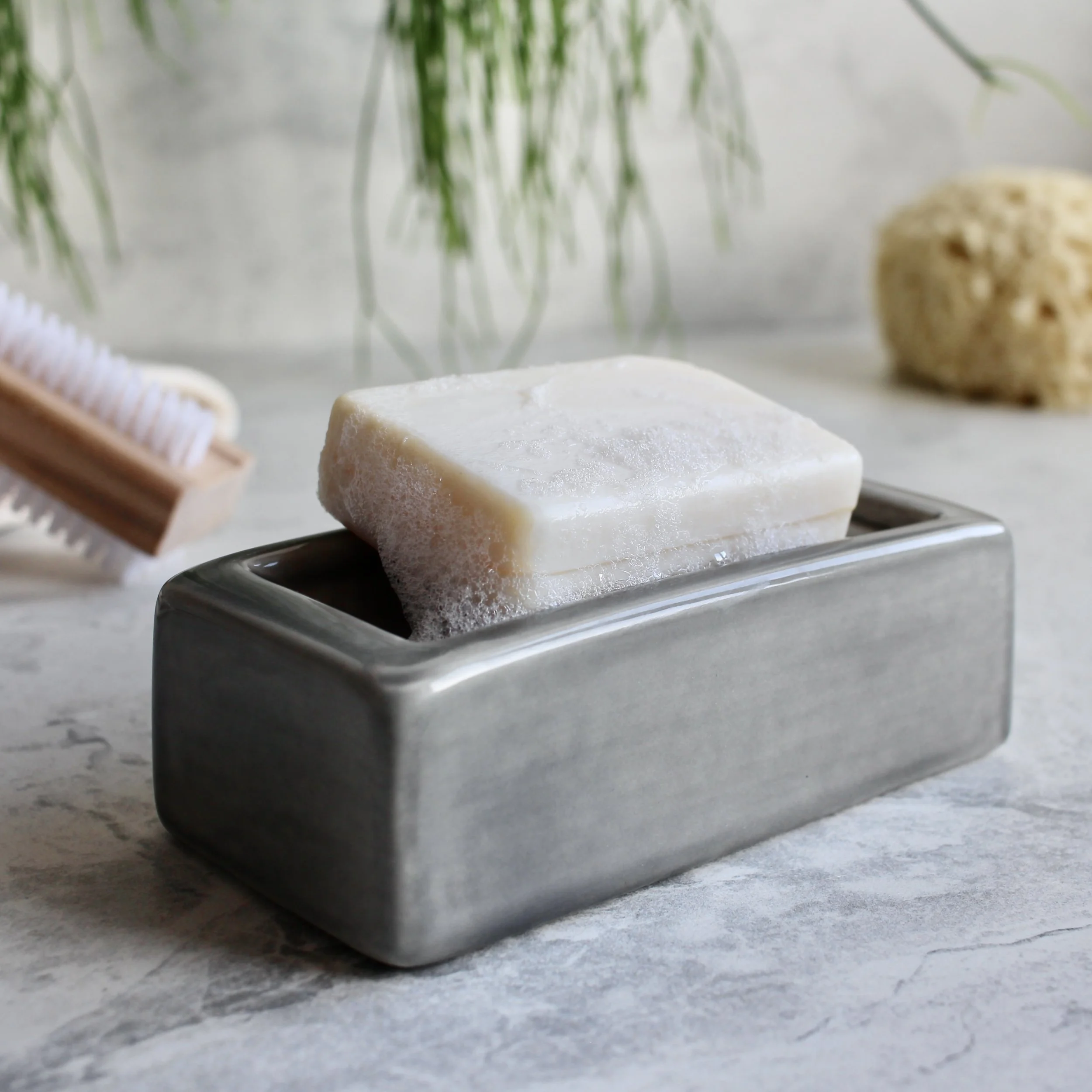 LONDON BRICK SOAP DISH - GREY.JPG