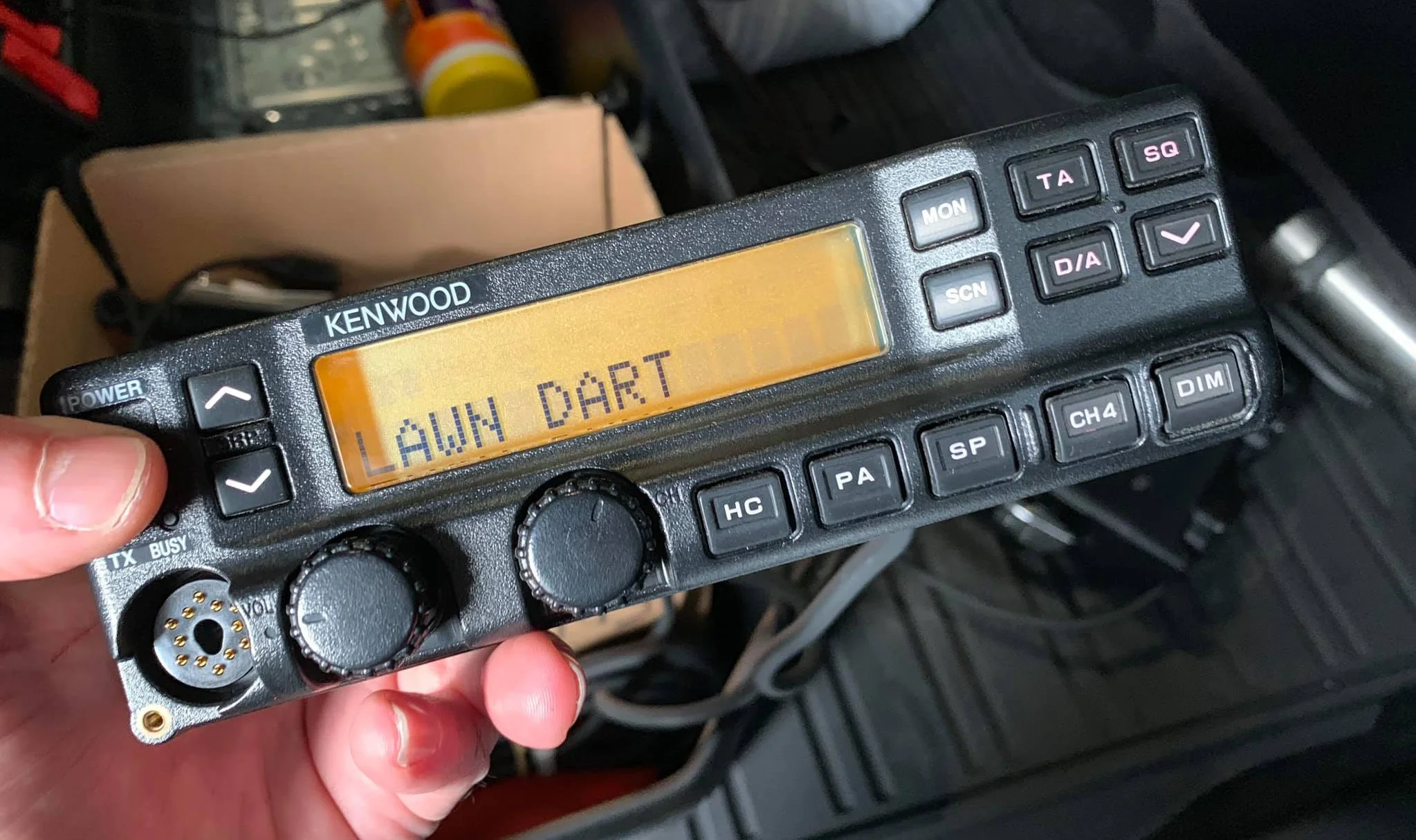 Headunit of the Kenwood TK790H. Simple, no frills, but durable.