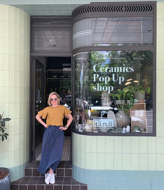 Working the ceramics pop-up at the Old Clare Hotel today until 6pm... unpacking lots of new pieces with my mini assistant ✨
@kil.n.it @clay.fragments @kellybrowndog @abhollows @vivsculpture @turrin.joseph @lukeryan____ @sydneycraftweek .
.
.
.
#sydneycraftweek #sydneycreatives #australianceramics #theoldclarehotel #ceramicspopup #ceramicspopupshop #sydneyart #clay #ceramics